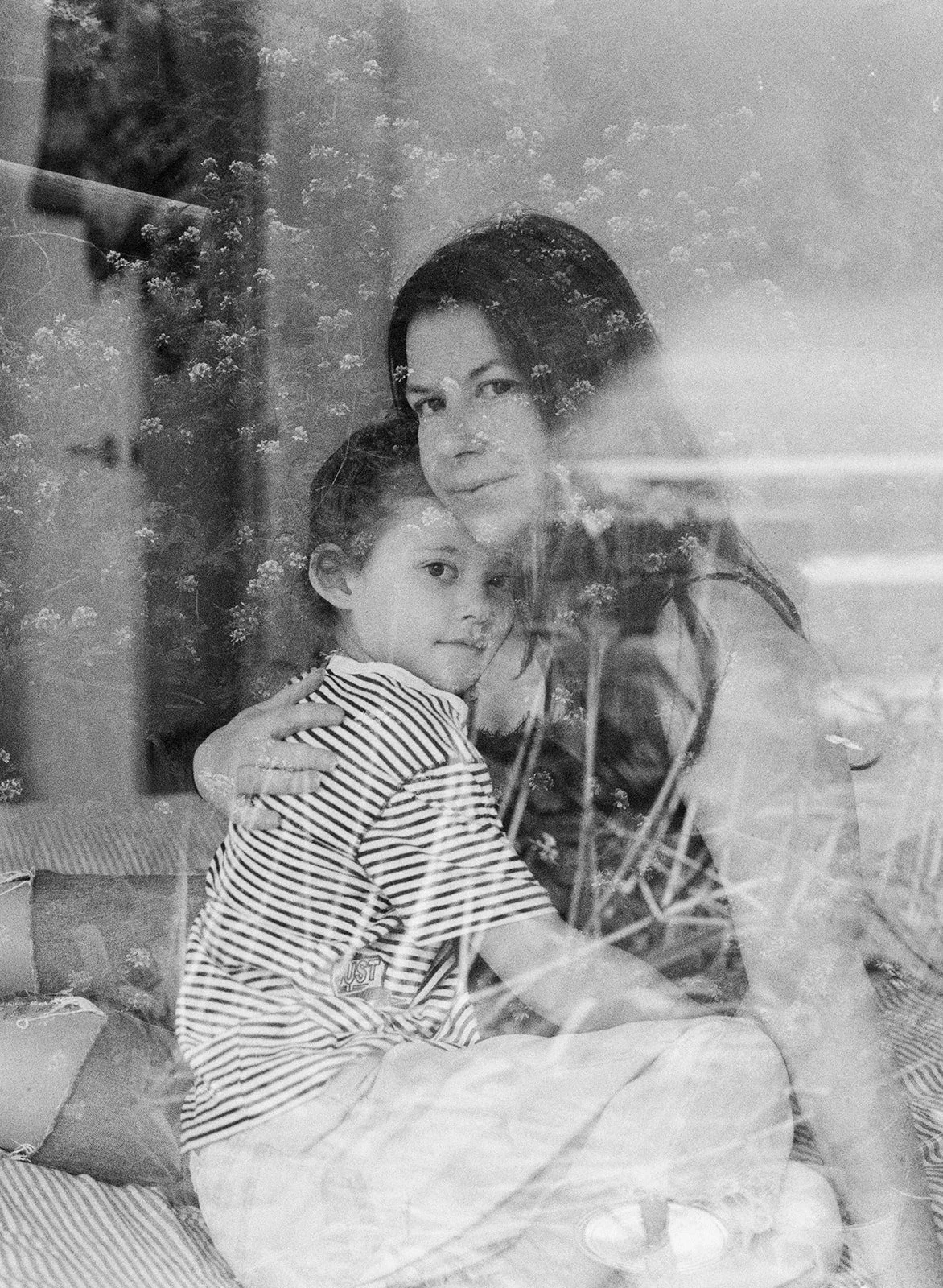 Natural Melbourne Family Photography on Film by Sarah Black_009.jpg