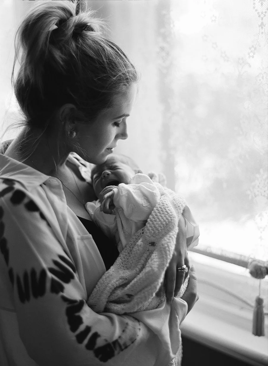 Film photography of mothers and babies in Melbourne.jpg