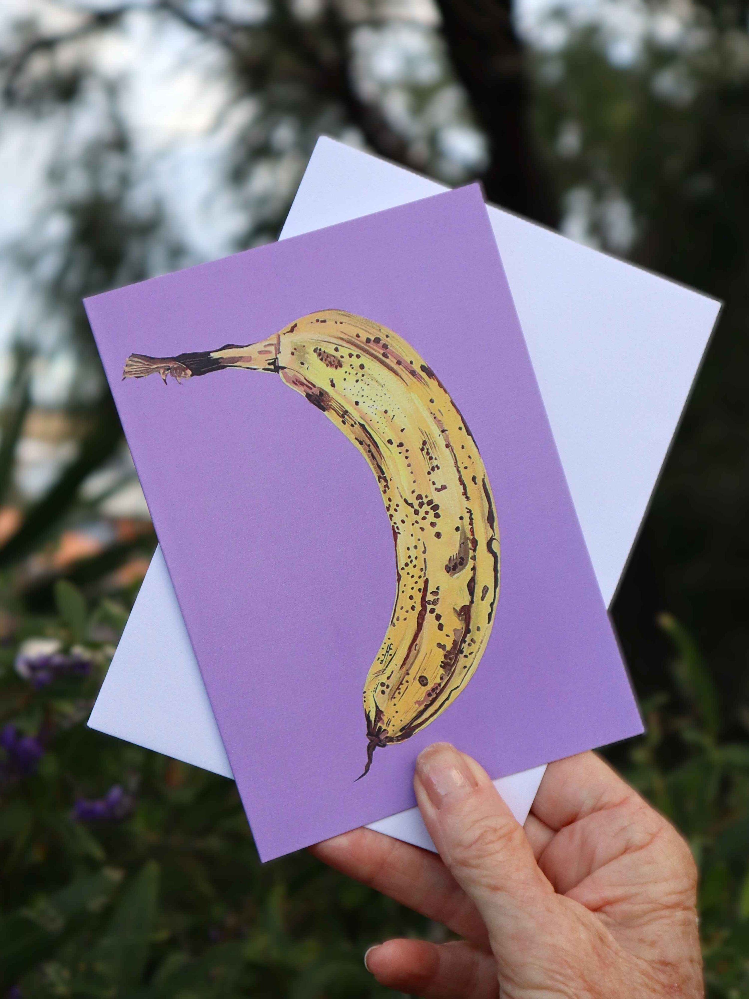 card banana blur.jpg