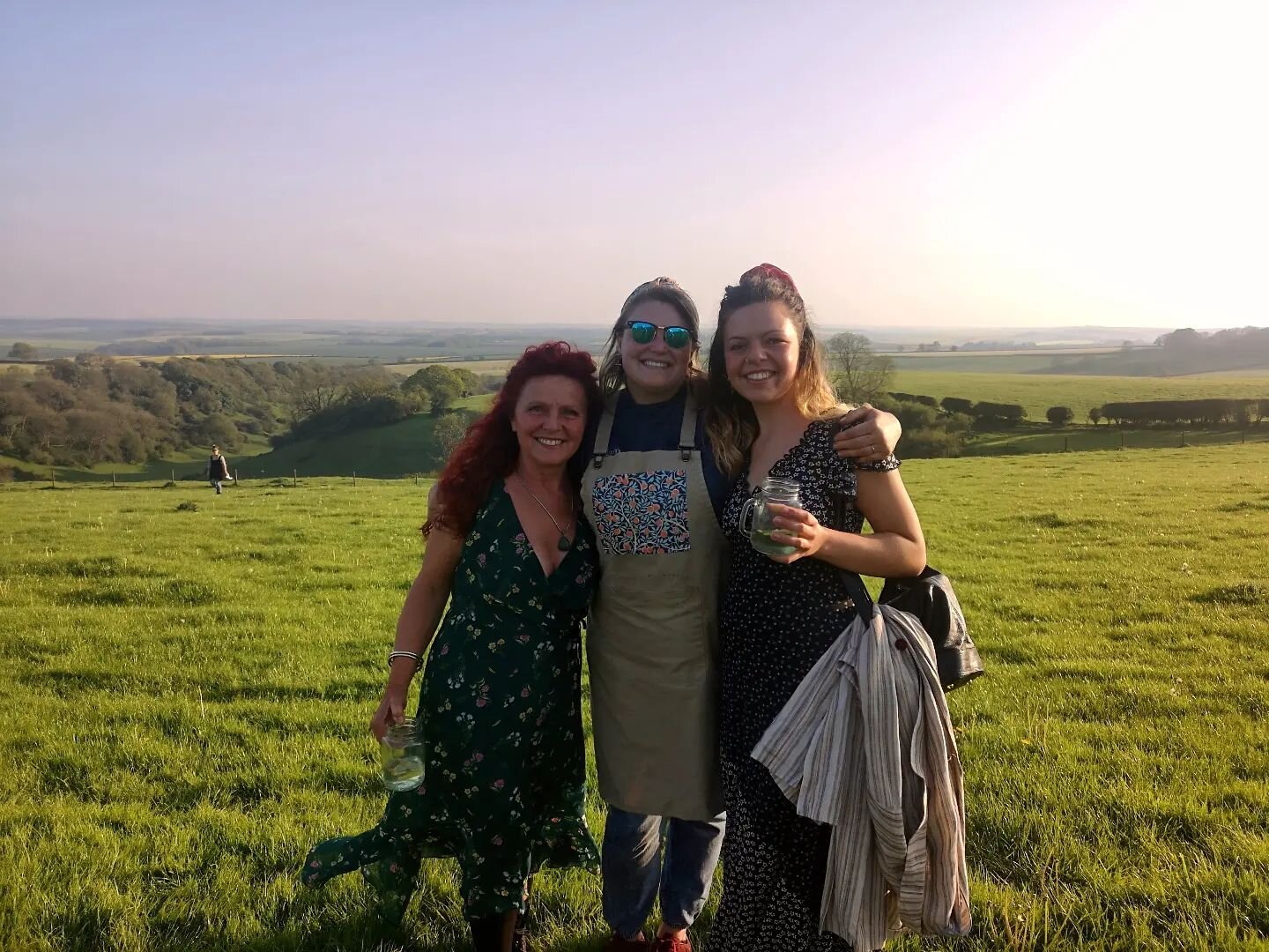 Last Saturday we were invited to speak about the importance of seasonality &amp; local food at Wildfires - a beautiful evening dining on Organic farmland, watching the wonderful @flamesandfeasts cook over open fire.

We loved the chance to relax and 
