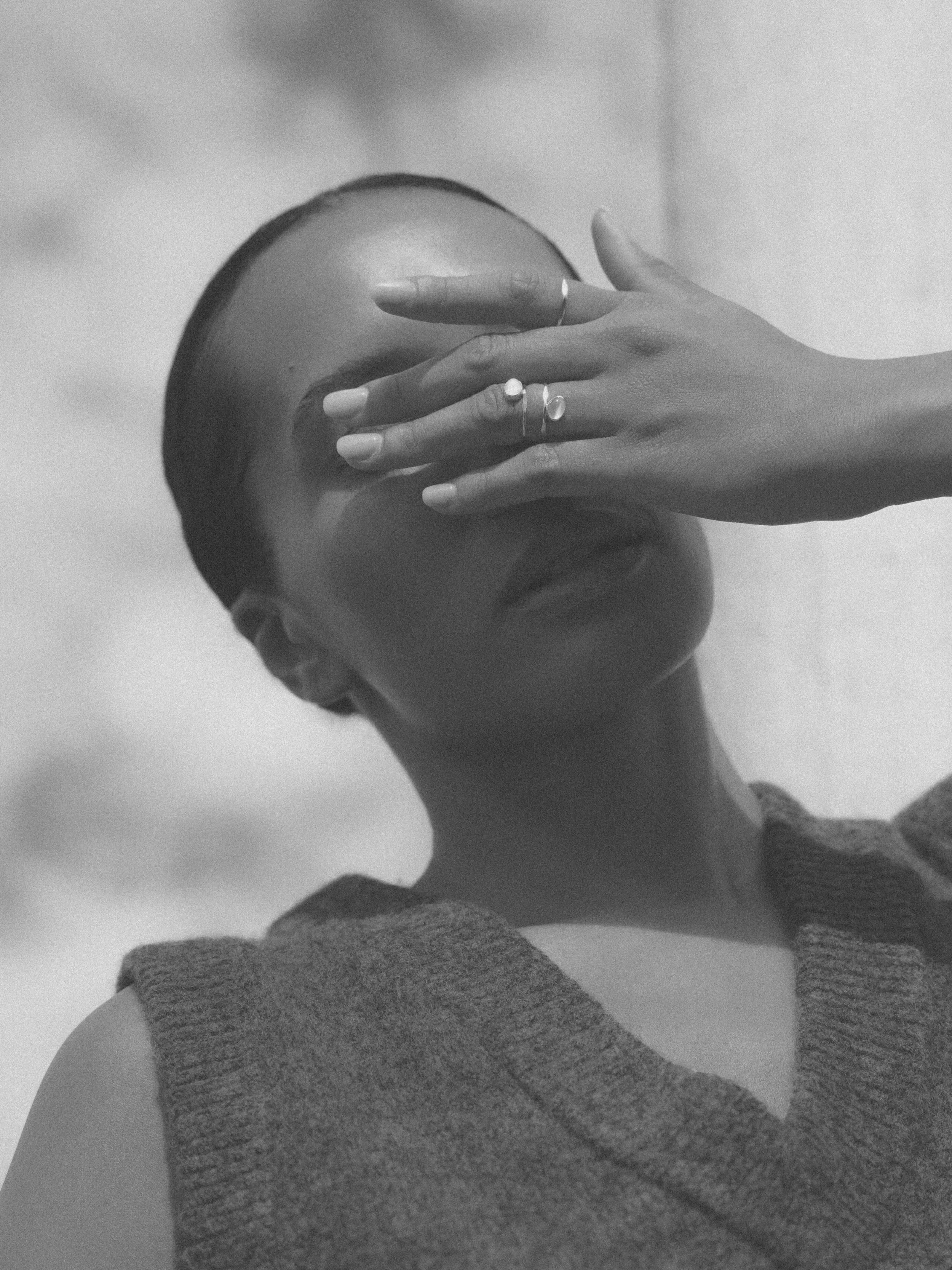 GASPAR GREY MOONSTONE RING