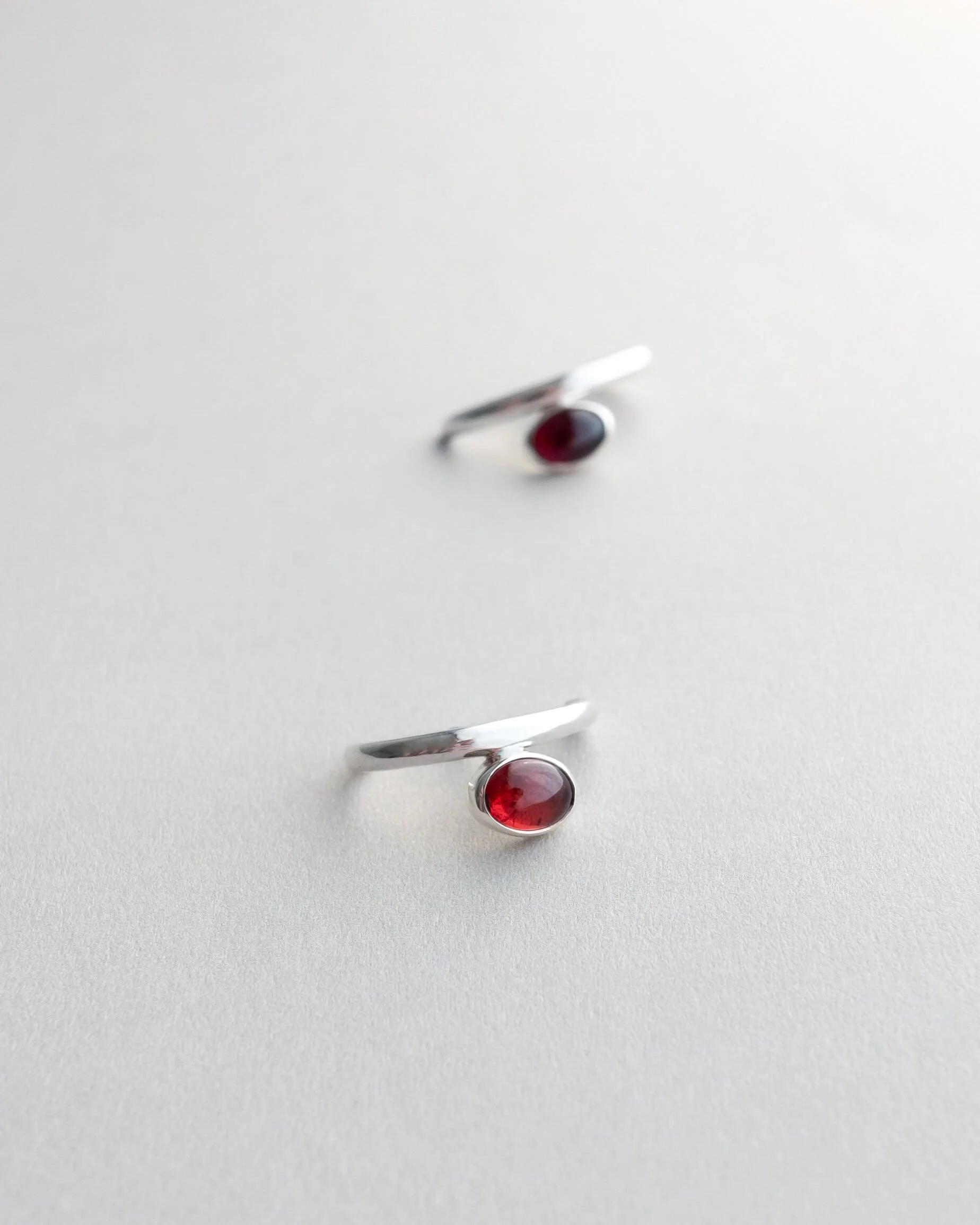 ESME GARNET EARRINGS