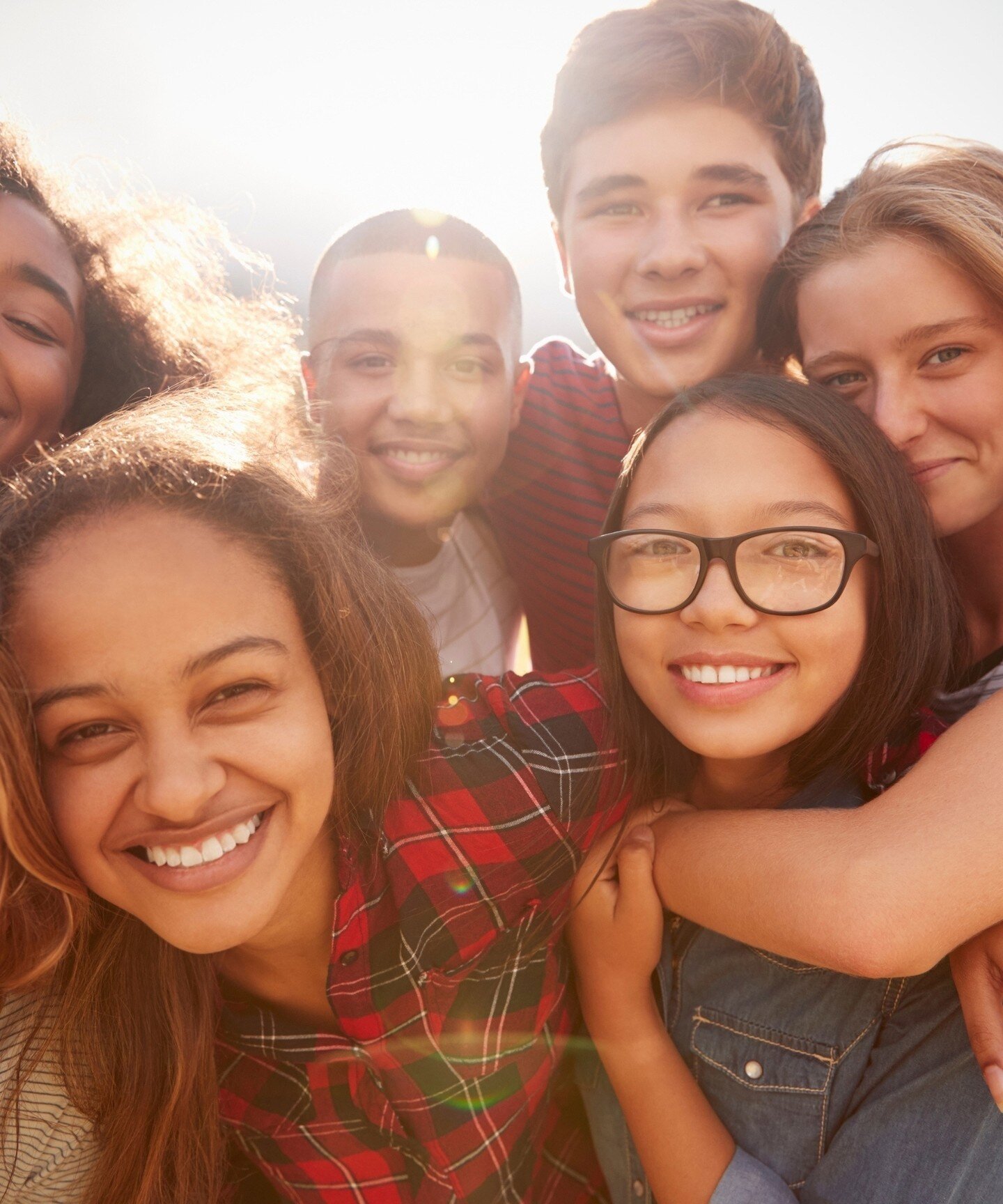 Unlocking Academic Success: Factors That Shape School Performance 📚🌟⁠
⁠
A student's journey through education is a complex tapestry woven from various threads, each contributing to their academic performance. Let's delve into the key factors that c