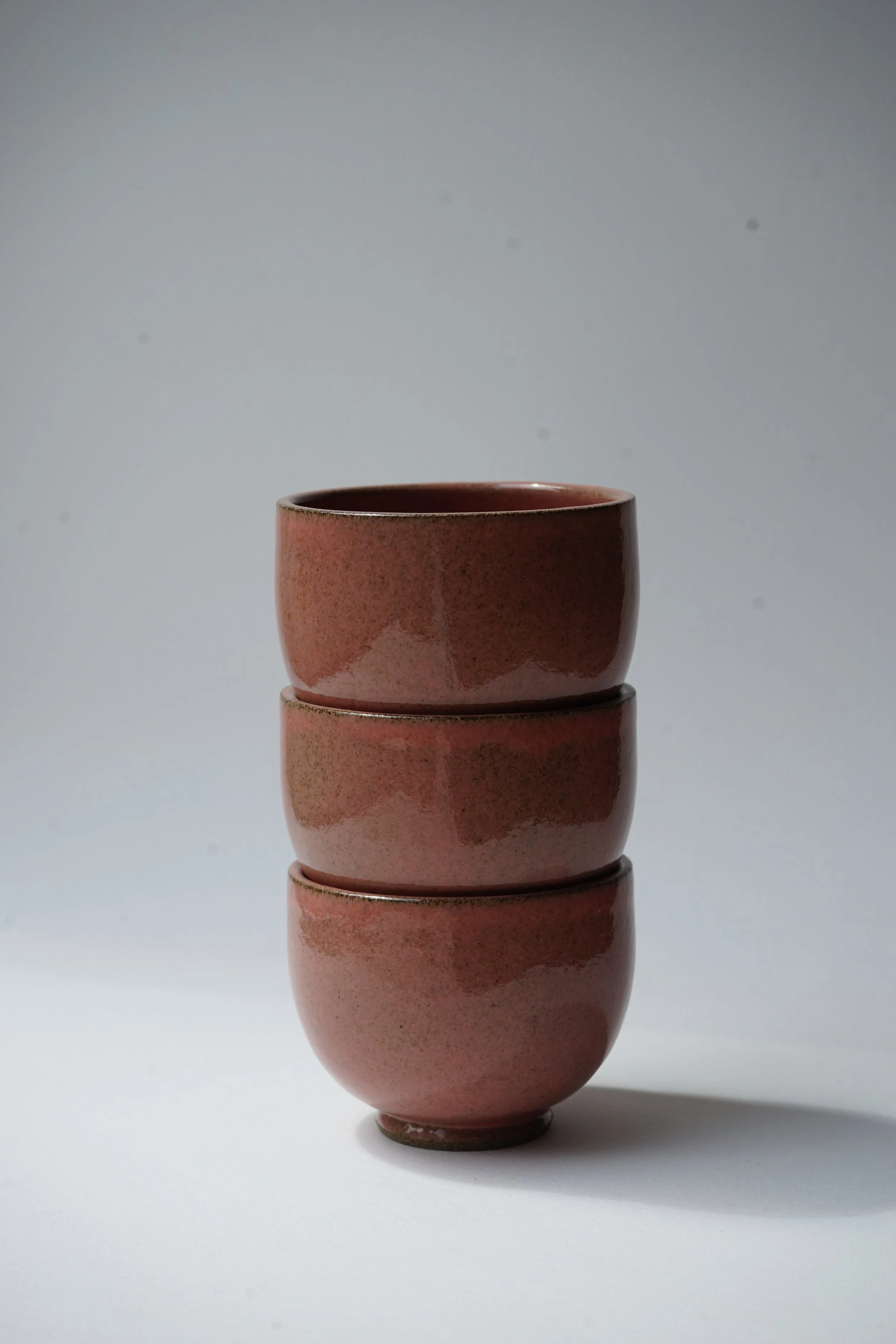 Jasna_Strukelj_Gmuer_Tasse_Rosa_0.JPG