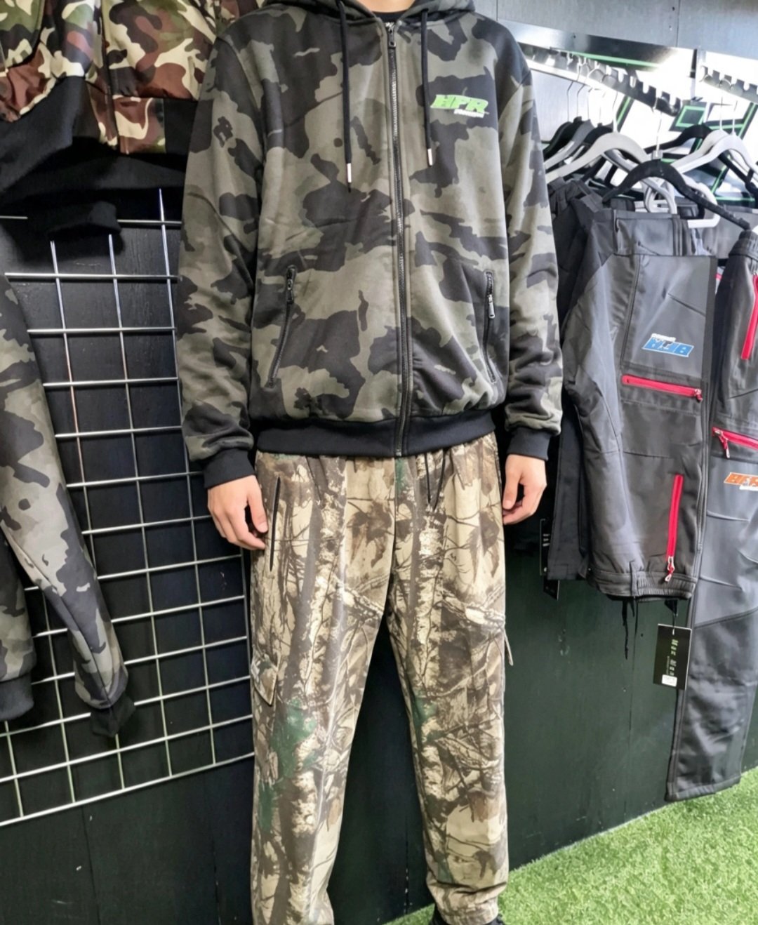 bfr camo bottoms : jacket .jpeg