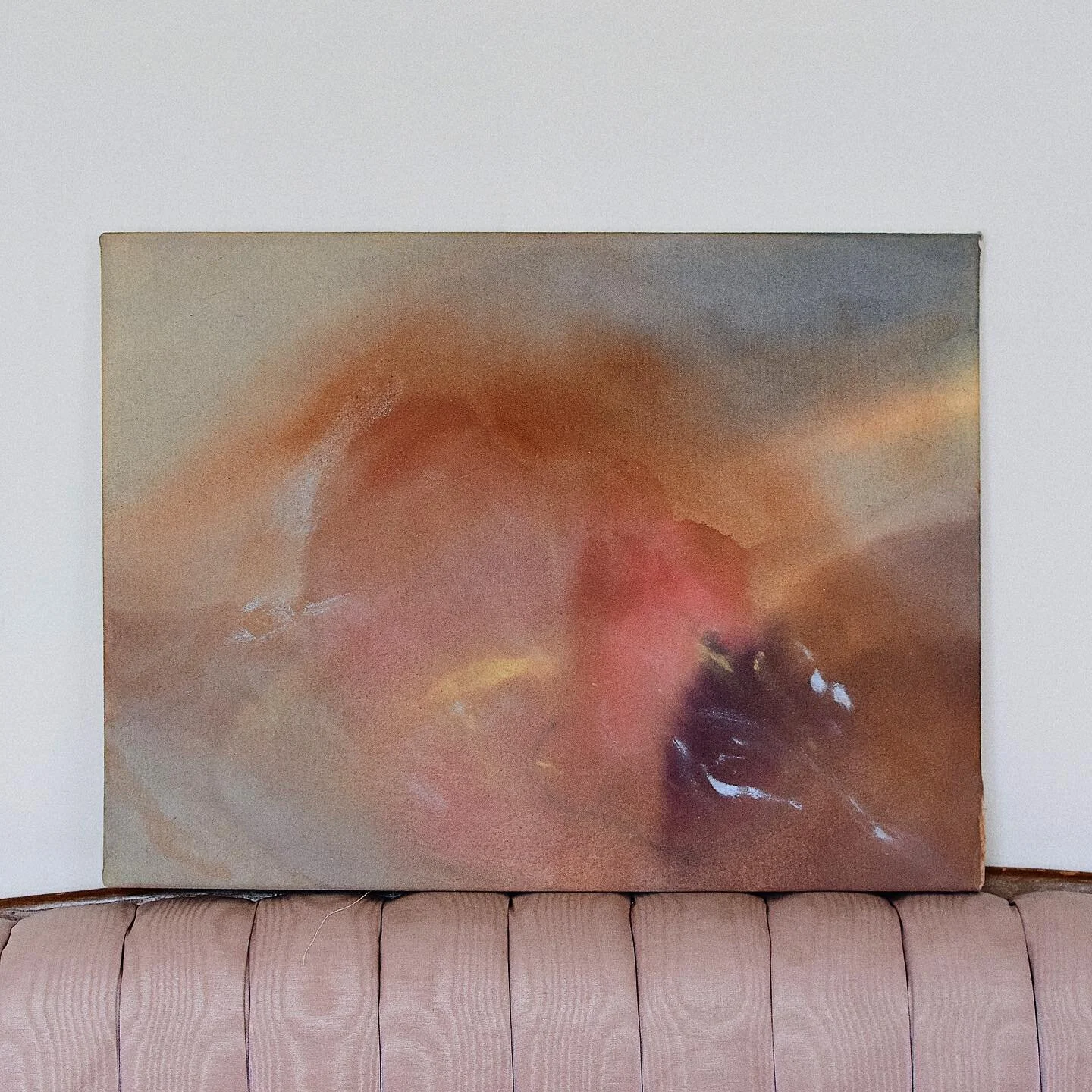 Beaucoup de changement derni&egrave;rement! Je compte bient&ocirc;t finaliser mon nouvel espace atelier et d&rsquo;ici la fin de l&rsquo;&eacute;t&eacute; j&rsquo;esp&egrave;re fort fort terminer ma premi&egrave;re s&eacute;rie de toiles. C&rsquo;est