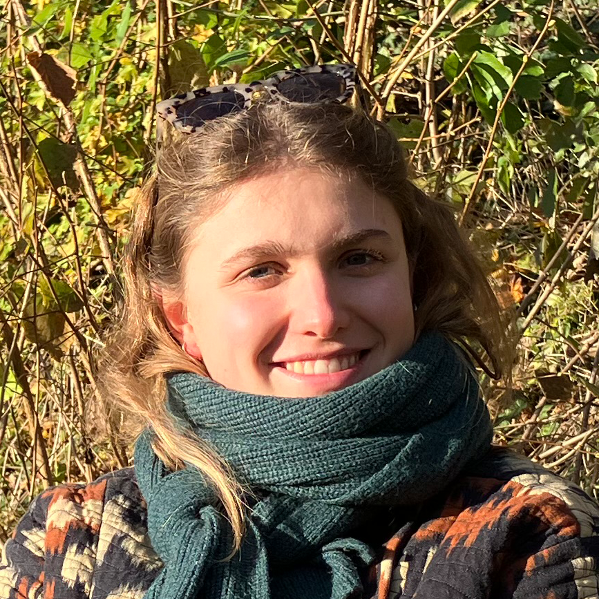  
 Sien Wils 
Production manager 