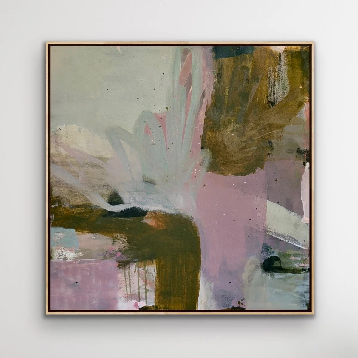 Among the wild blooms - 85 x 85cm