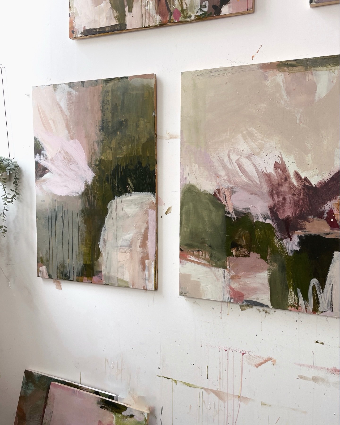 Chasing the balance of busy and spacious, interest and freedom, chaos and relaxation.