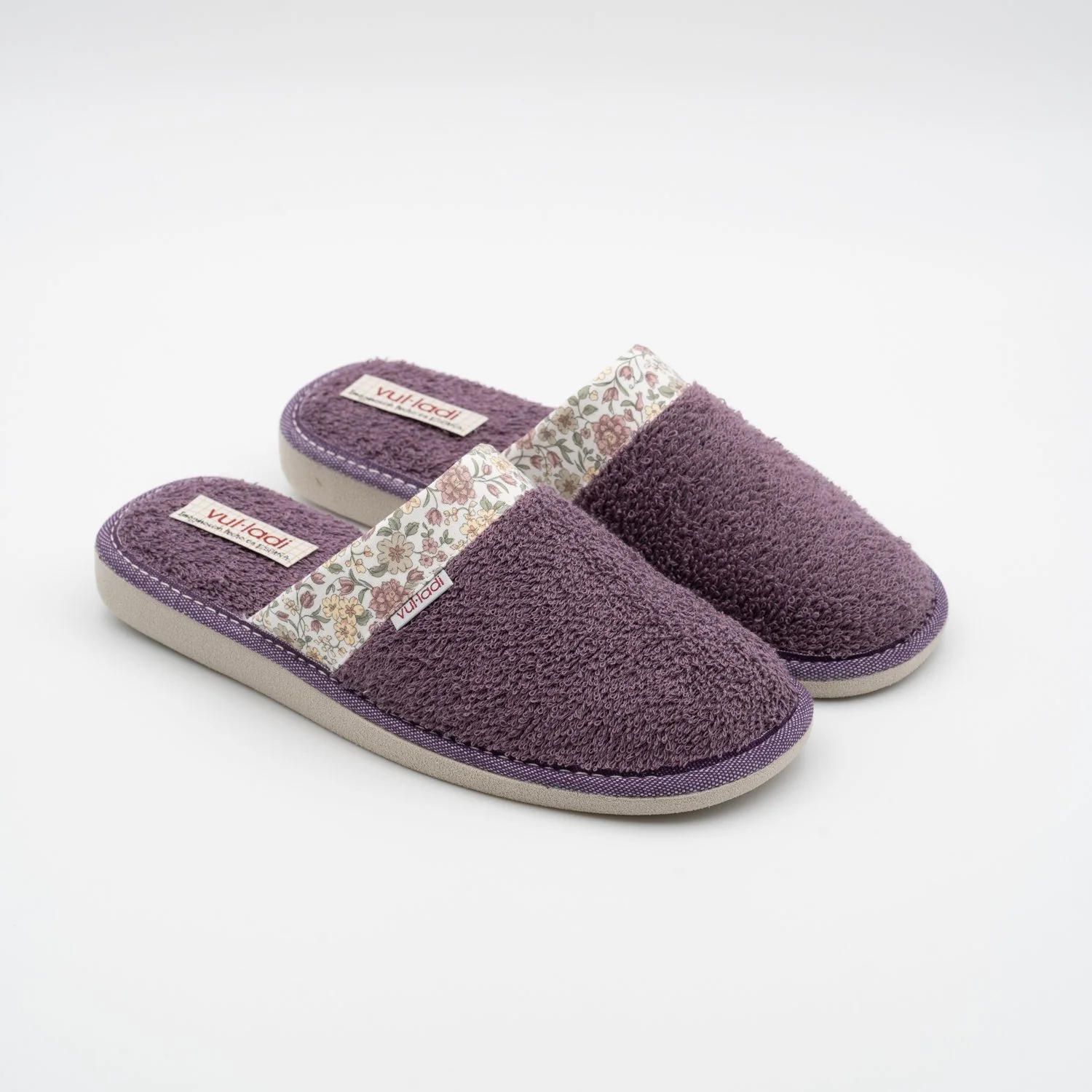 Petunia Berenjena 7050