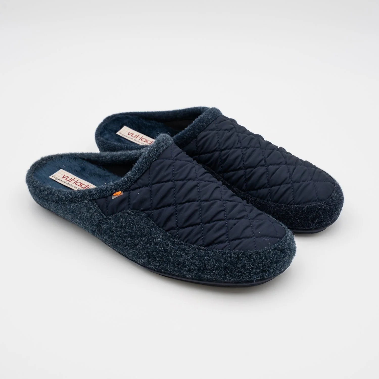 2622-279 NYLON ACOLCHADO MARINO_2.jpg