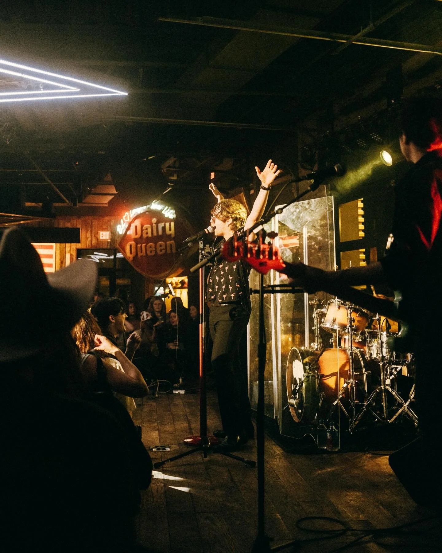 Saturdays are for the farm 🎸🍻

Doors open 12p + kitchen &lsquo;til 10p

Live music kicks off at 7p with @davehinrich + 10:30p with @discofoxofficial