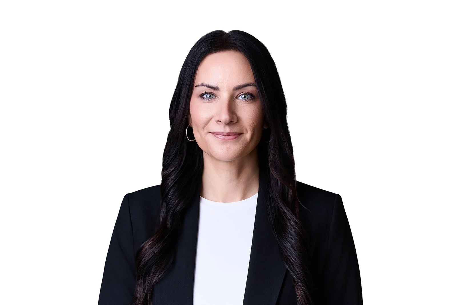 Professional headshot of Omaha sales professional Kelli Schmitt