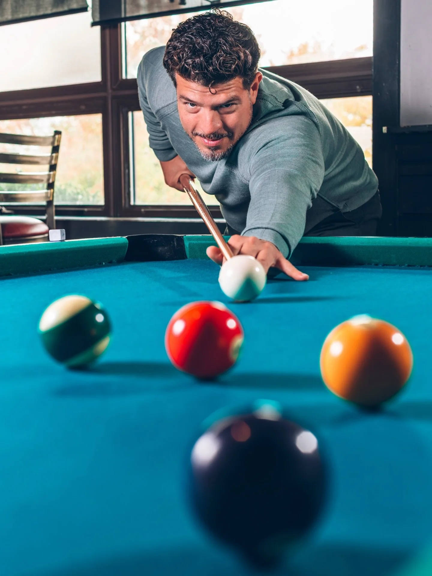 Relaxed enough for a game of pool, polished enough for wherever you head after.

Featuring our sage cashmere crewneck, olive brushed twill denim, and oatmeal cashmere-and-wool hooded bomber.

Easy layers. 
Thoughtful gifting. 
In the shop now. 

#ono