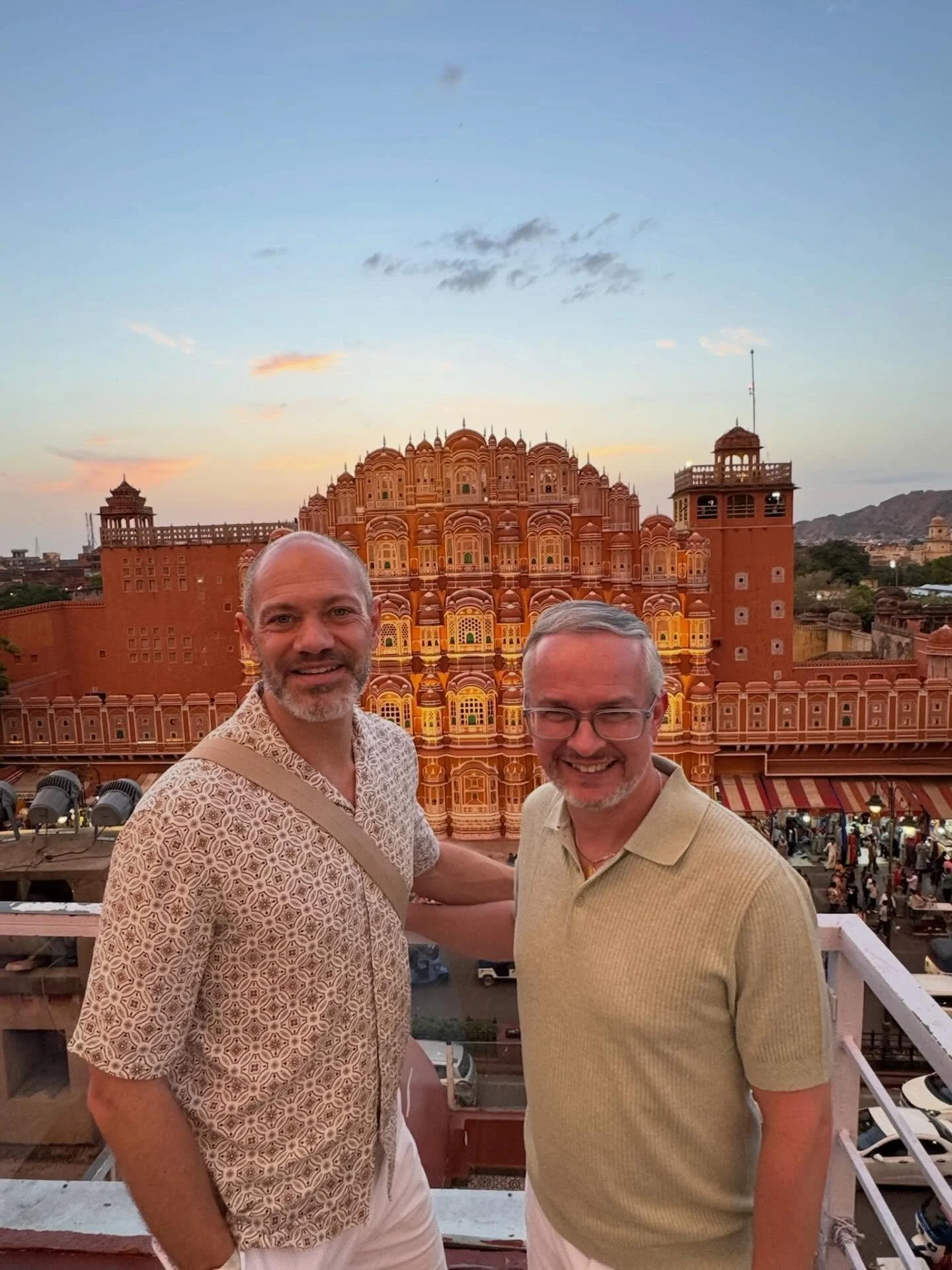 Jaipur 🇮🇳

Three nights in the Pink City &mdash; vibrant, busy, and full of colour.

We stayed in a beautiful heritage haveli, which made the whole experience feel even more special (and the food was incredible &mdash; some of the best vegetarian m