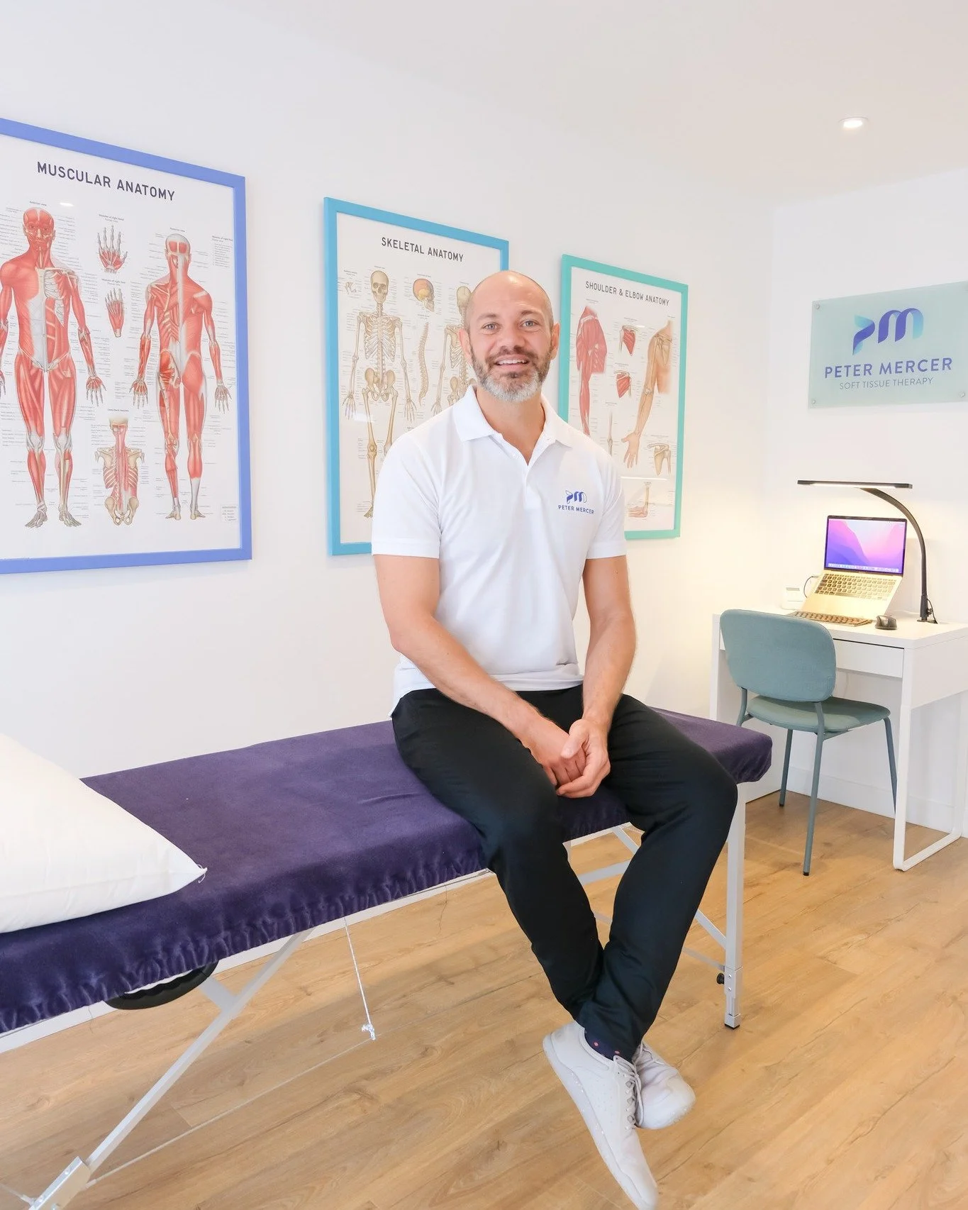 Never had a sports massage before? Here&rsquo;s what to expect. 😊

If you&rsquo;ve never had a sports massage before, it&rsquo;s completely normal to be unsure about what actually happens during an appointment.

Every first appointment starts with a