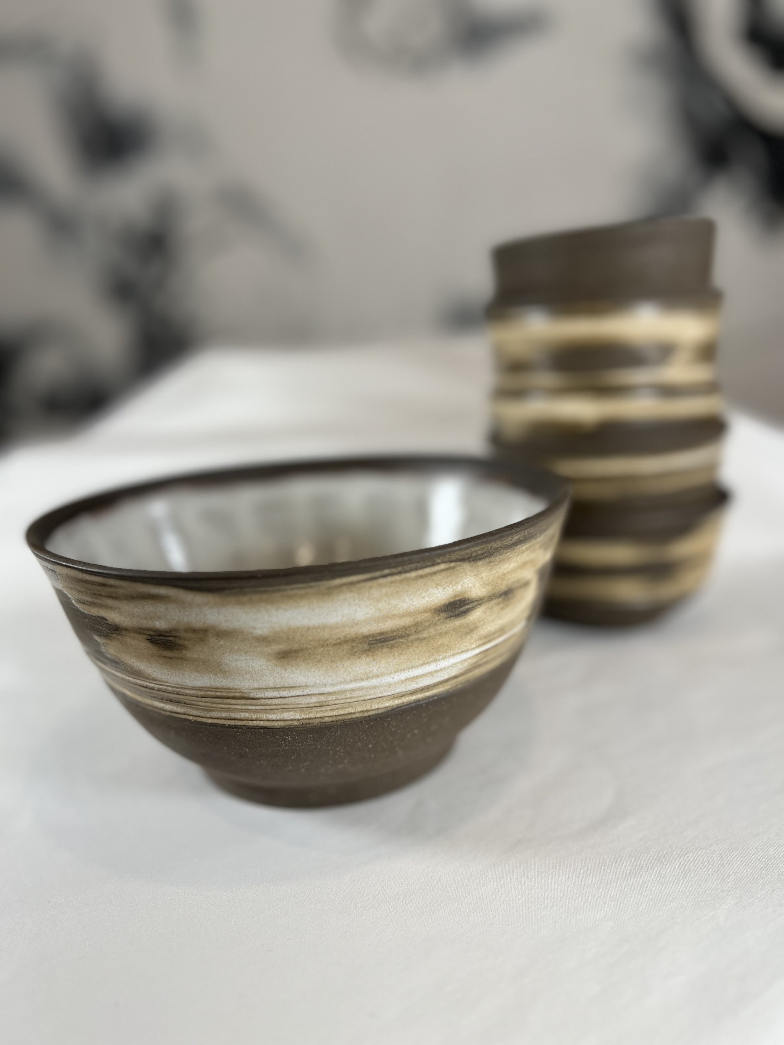 6 Bowl set Oatmeal on DR BR 9.jpeg