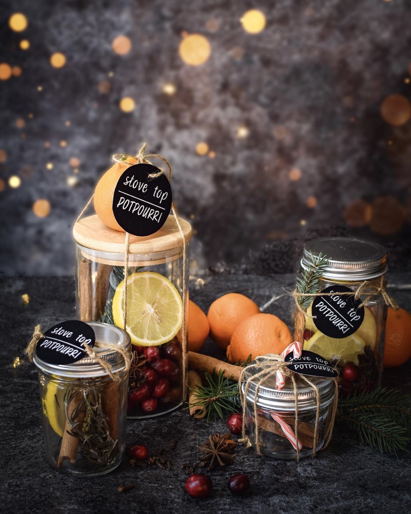 How to make Stovetop Holiday Potpourri