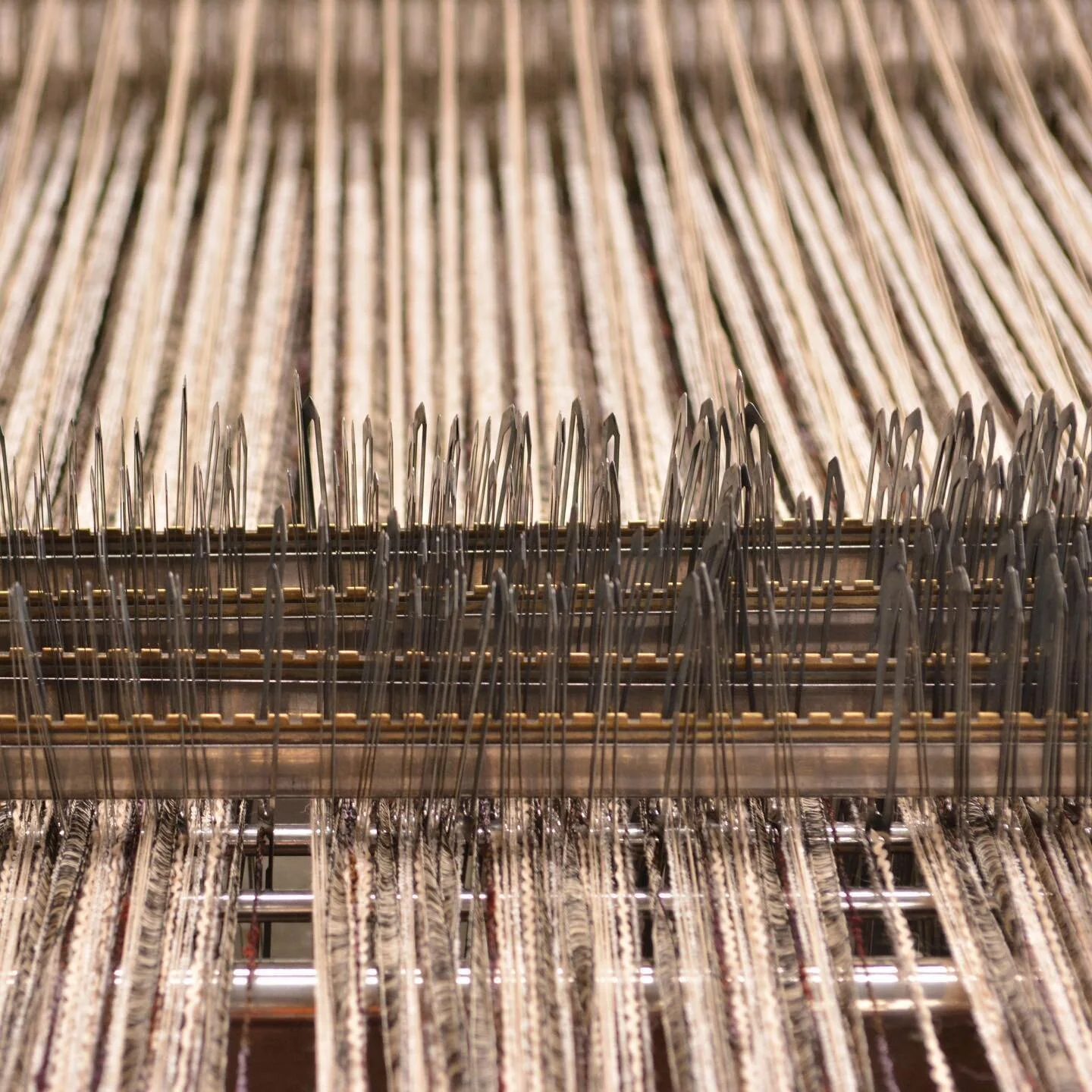 Welcome to Drove Weavers! 

We are the last remaining power loom mill in Langholm and are proud to be owned and run by the local community 🧵

#droveweavers #madeinscotland #textileheritage #scottishtextiles
