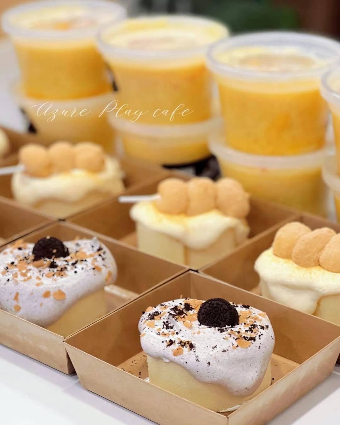 🌙✨ Got a late-night craving? @azurecafe2019 is now open until 11 PM on weekends! 🎉

Try their flavourful mochi, including fan favourites like Green Tea and Salty Cream. Or cool off with their Mango Cream Float Snow Ice&mdash;the perfect dessert for