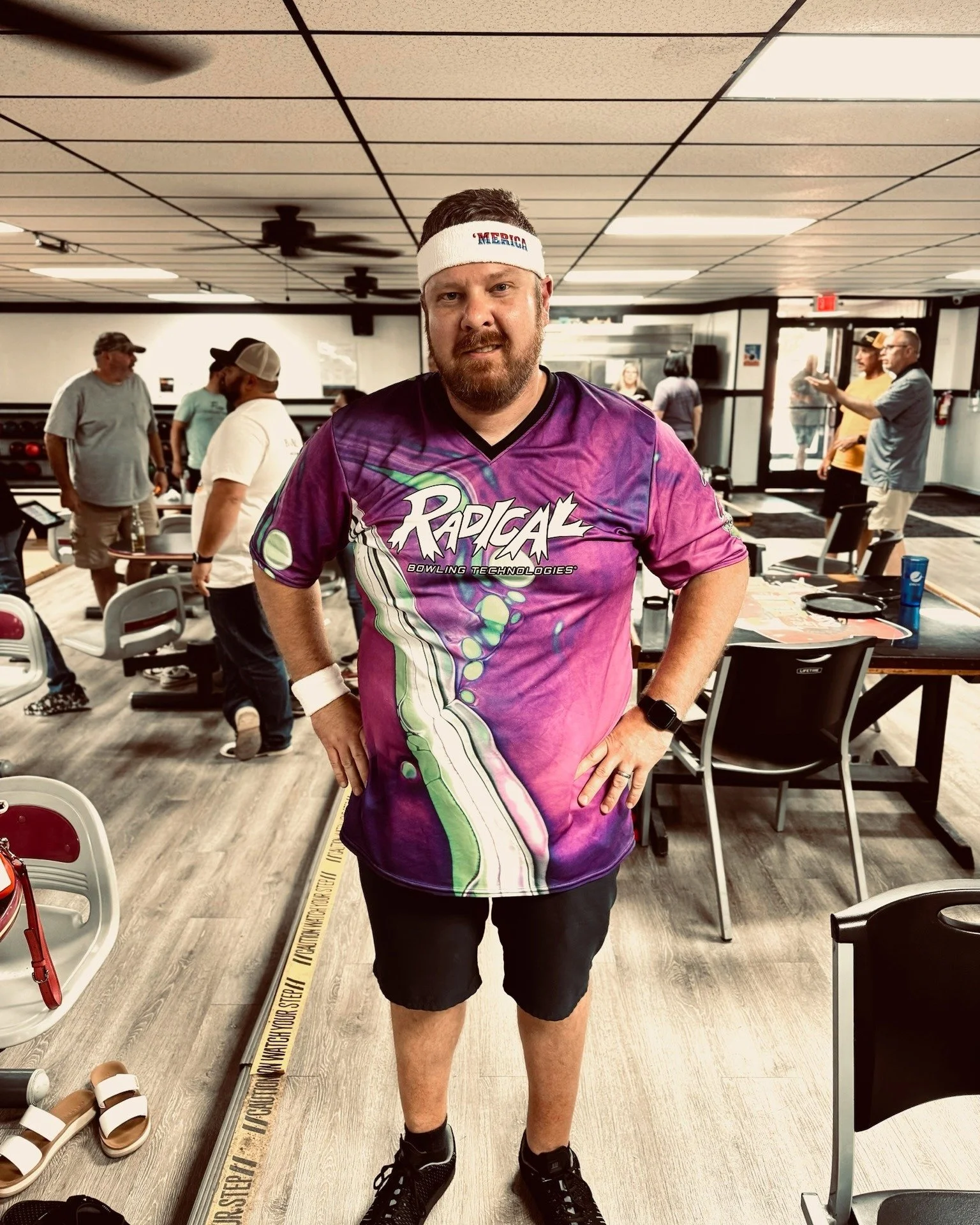 🥃‼ HAPPY BIRTHDAY.... ‼🥃
.
... to our favorite bowler and Barrel King Chief Tasting Officer, Matt Porter! 
.
Cheers, Matt!! 🥃🫶