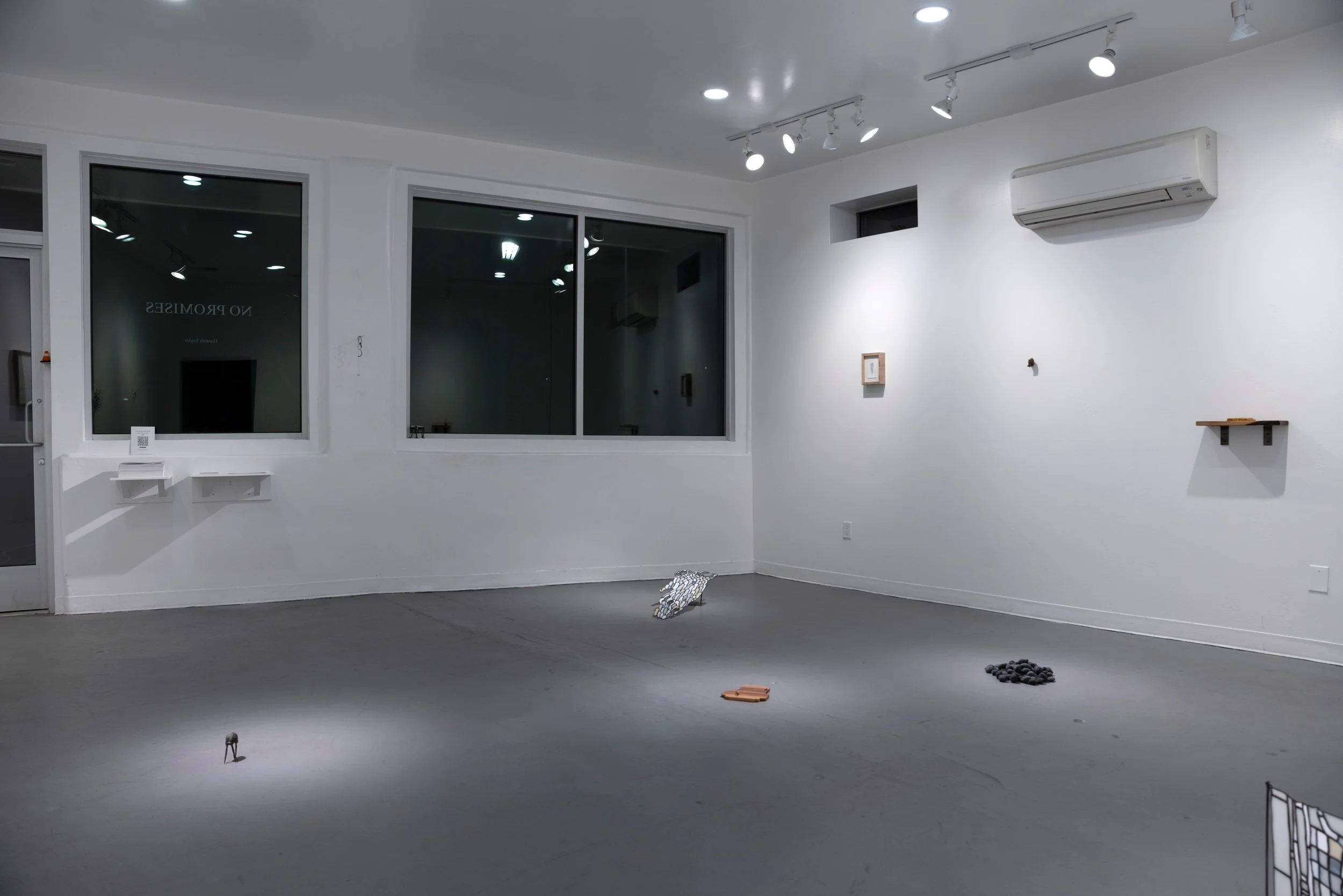 full room 2_5mb.jpg