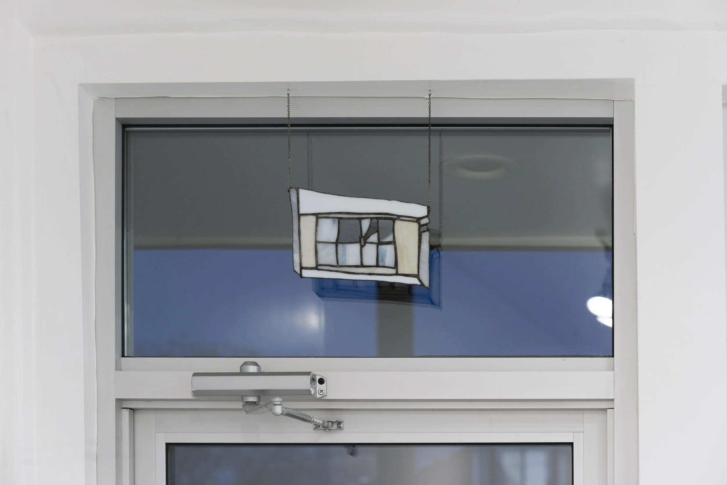 window glass_5mb.jpg
