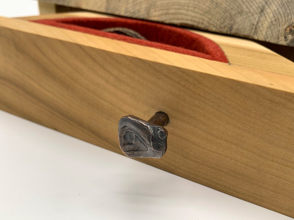 Drawer detail.jpg