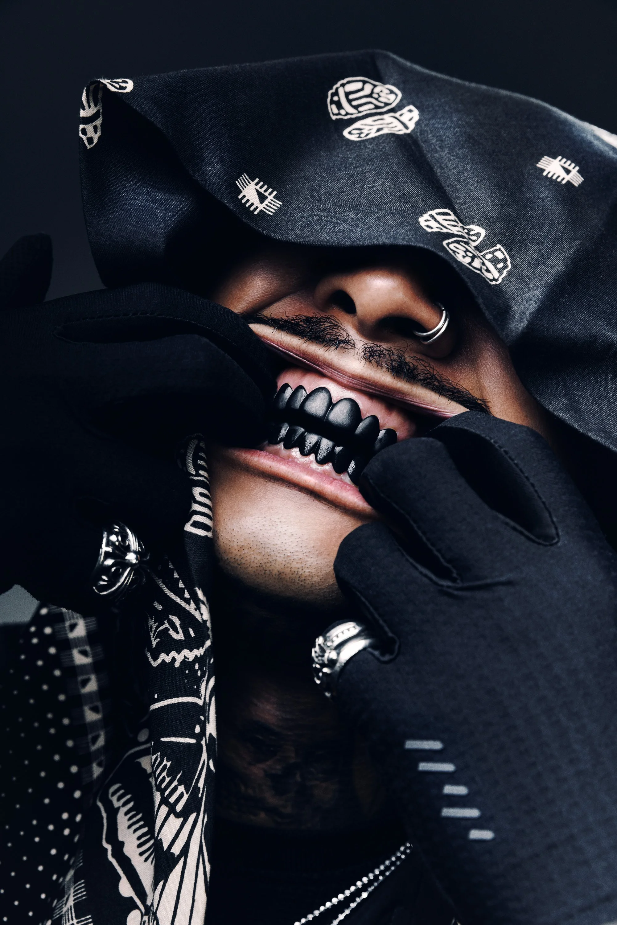 JULIUS CEASAR x LUXE GRILLS