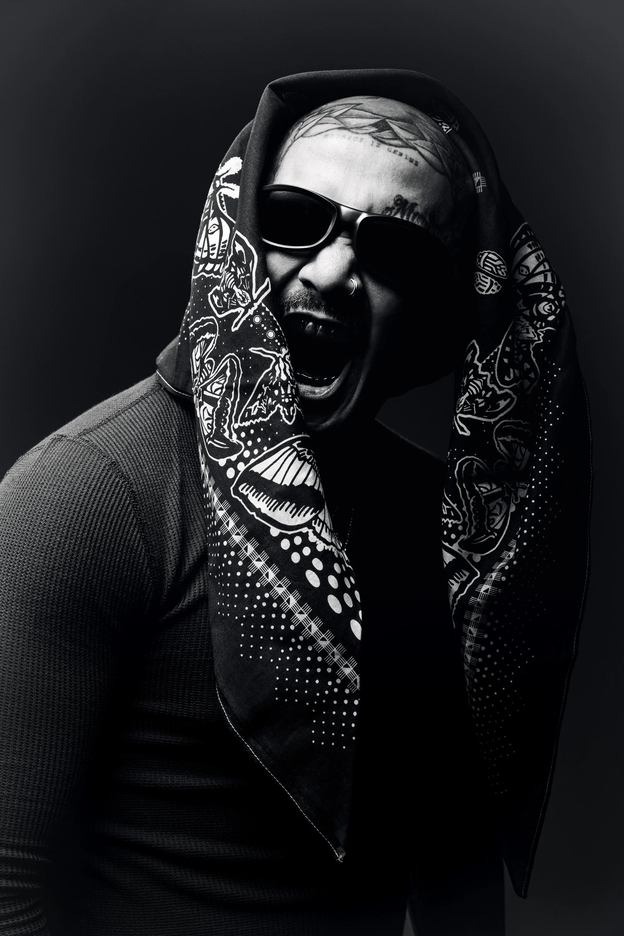 JULIUSBLUEB&W3.jpg