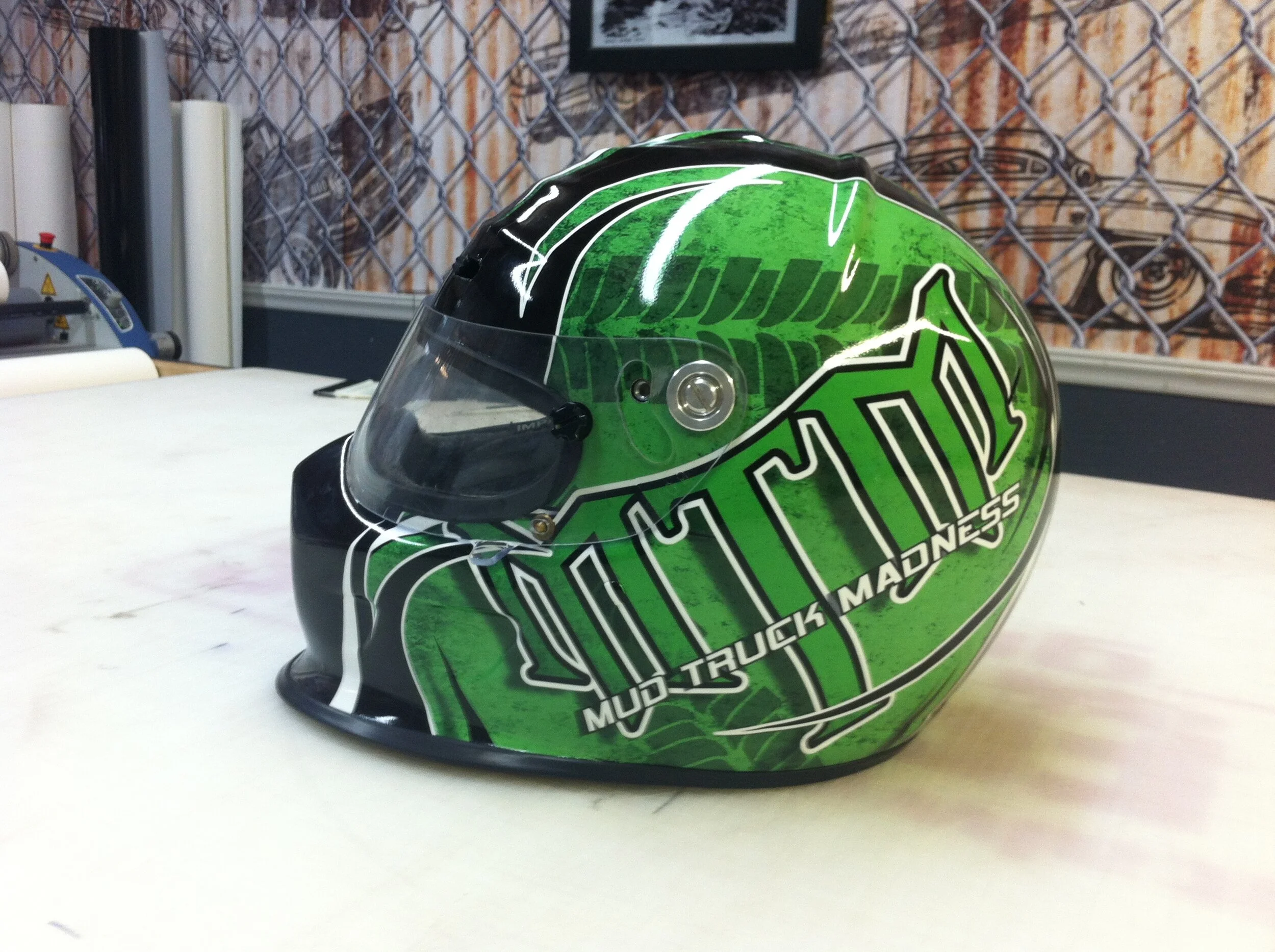 Custom Helmet Wraps DEWRAPS COM NEW SITE 