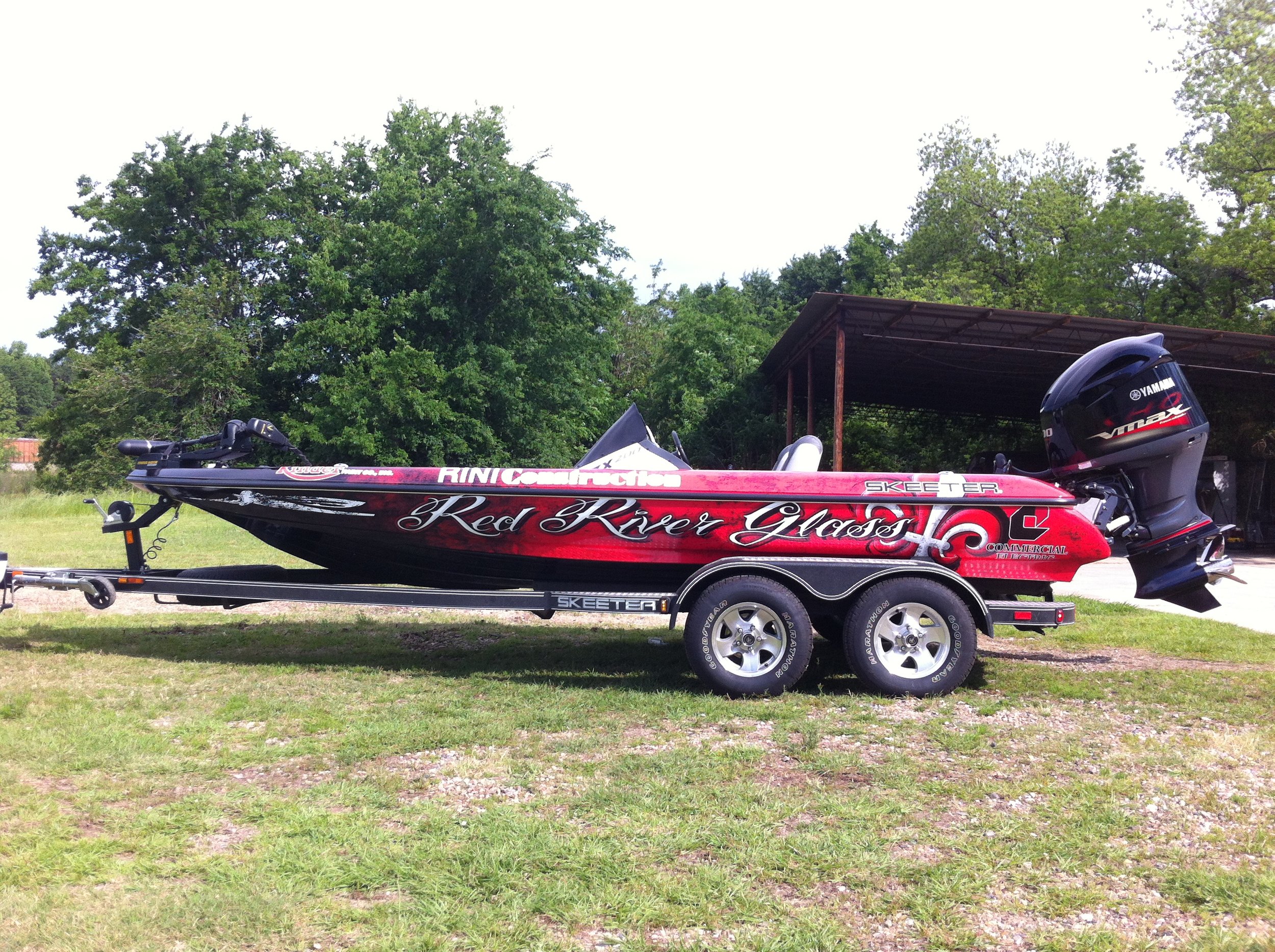 RED RIVER GLASS BASS BOAT WRAP 2.JPG