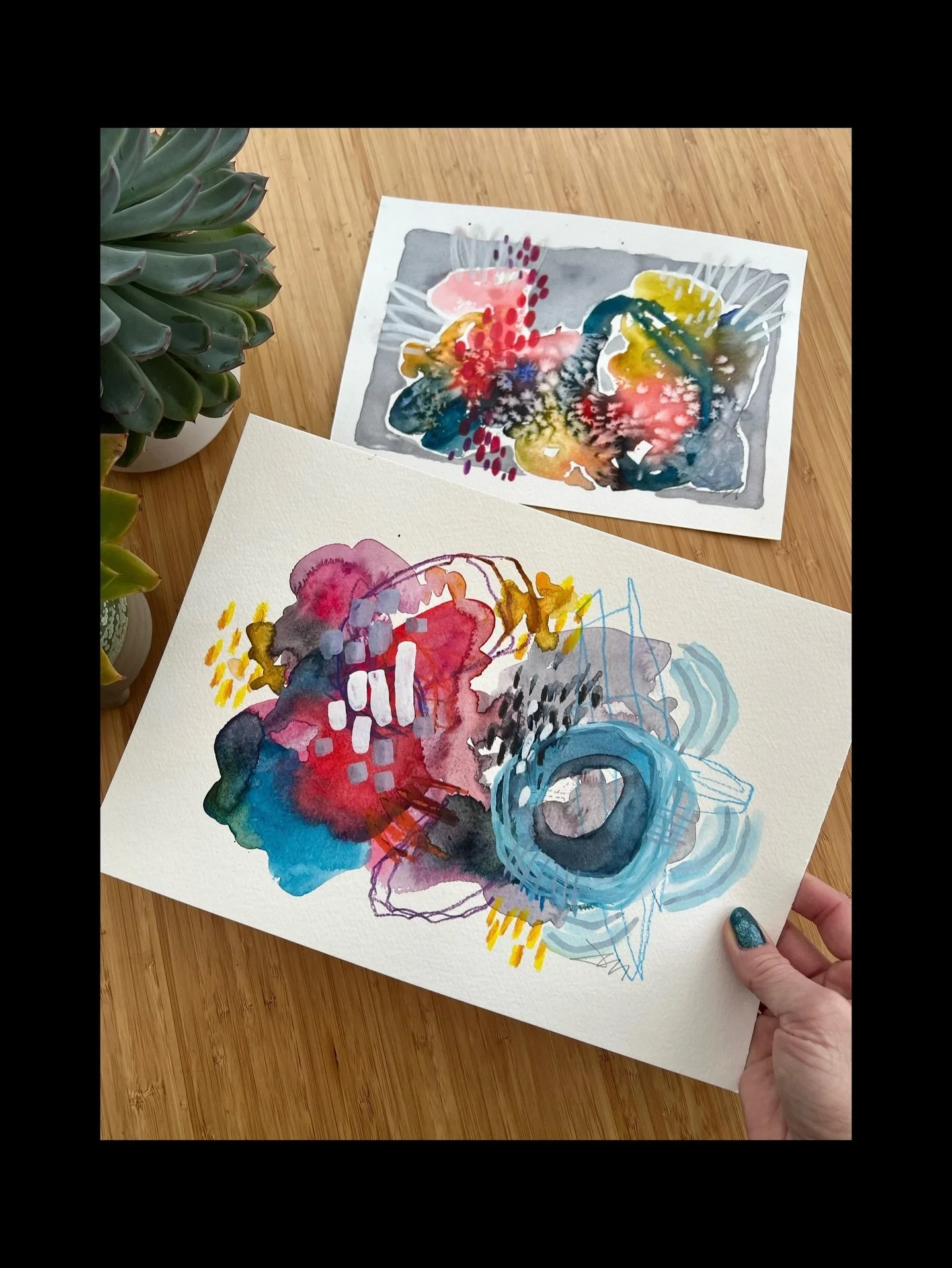 Last Thursday I was one of many @skillshare teachers on a live Zoom with more than a hundred attendees for our free Creative Hangout event. We answered questions, gave career insights, sketchbook tours, and more for 90 minutes. It was a treat to be t