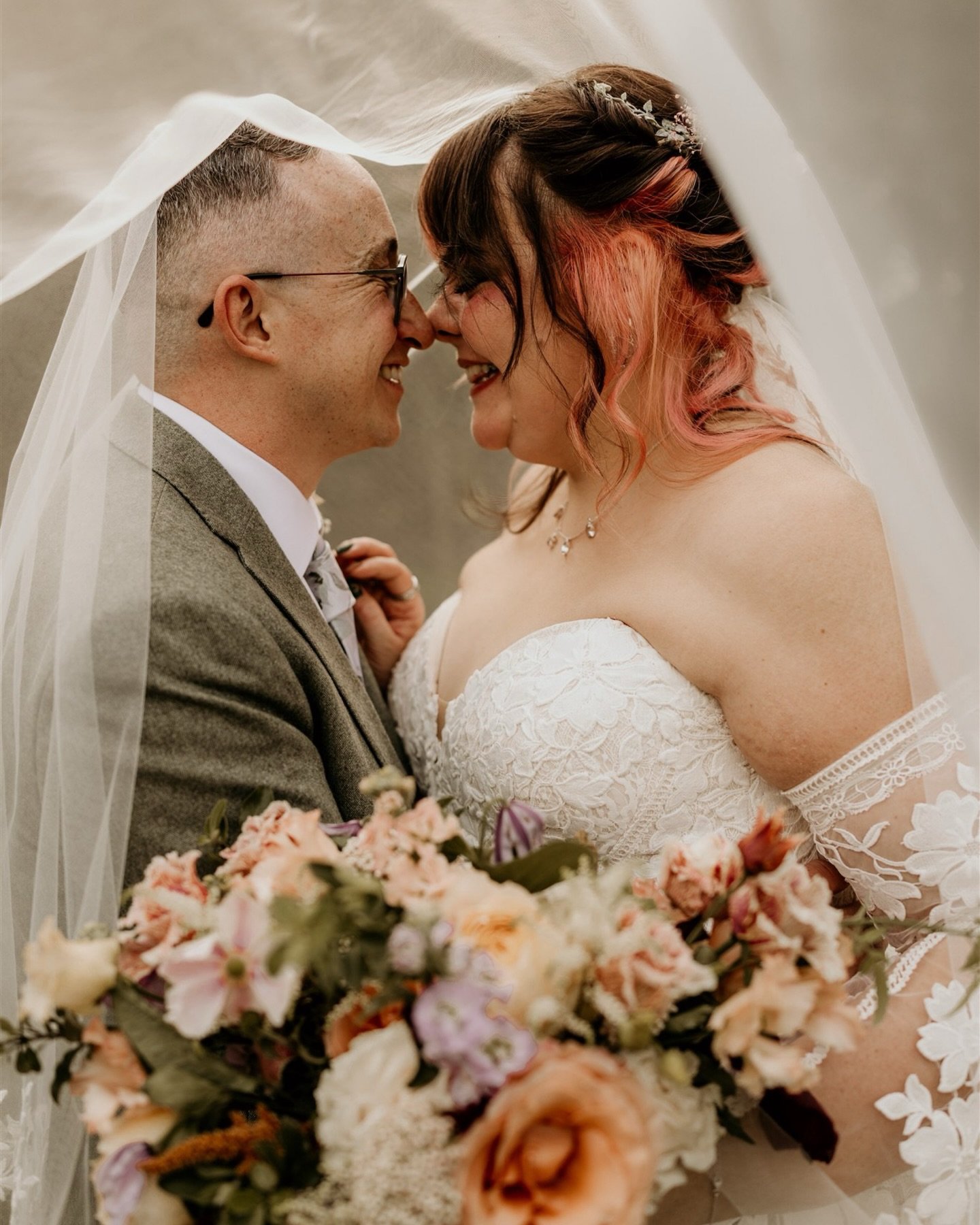 Very ready for more days like these 🫶🏻

Photographer: @leafehayes_photography 
Venue: @hazelgapbarn @crippsandco 
Video: @wed.lock.films 
Flowers@ @the_lanes_ 
Dress: @emilybridalwear 
Hair: @jf.styling 
MUA: @kpa_artistry 
Rings: @brownsjewellery 