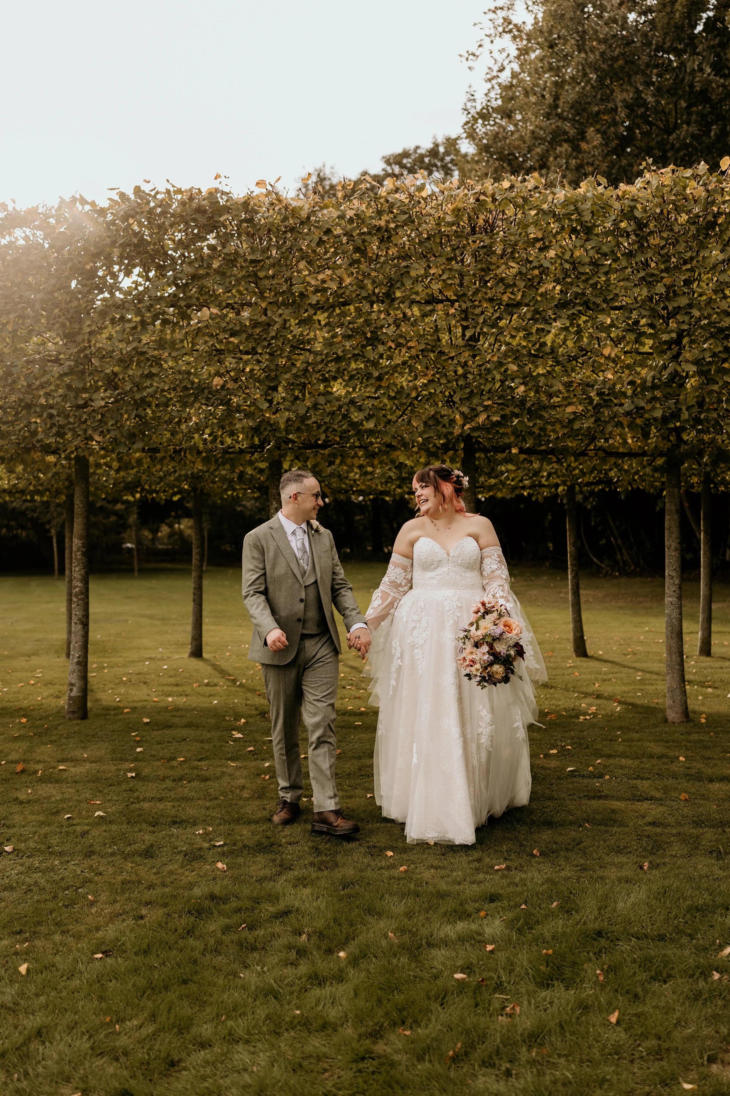 Hazel Gap Barn wedding Nottinghamshire