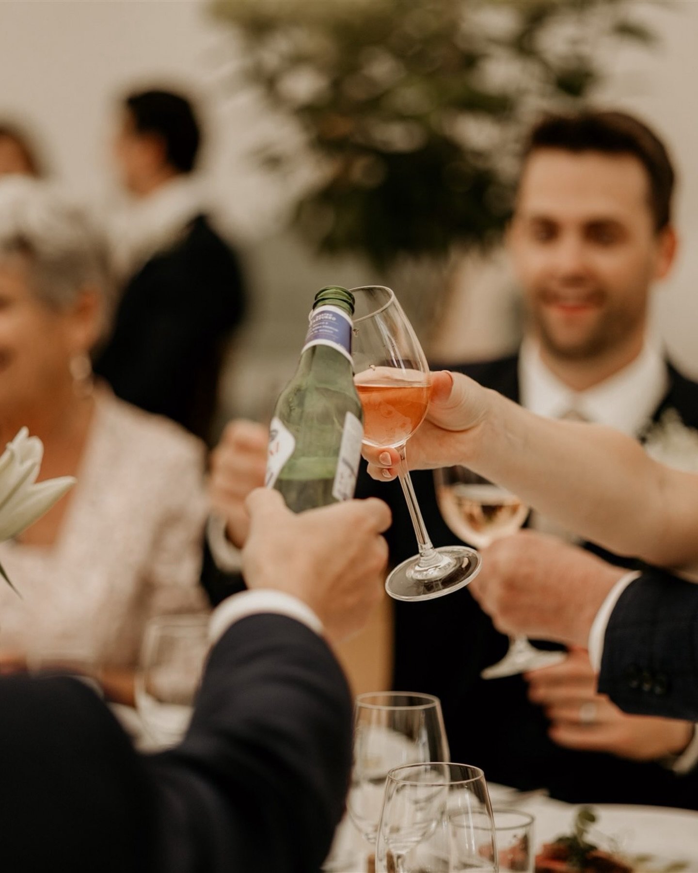 You&rsquo;ll always catch me grabbing photos of your food and drink in between those candid moments! You&rsquo;ve spent so long choosing every little detail, it&rsquo;s so important to have those moments captured too. 

I know I always look back on p