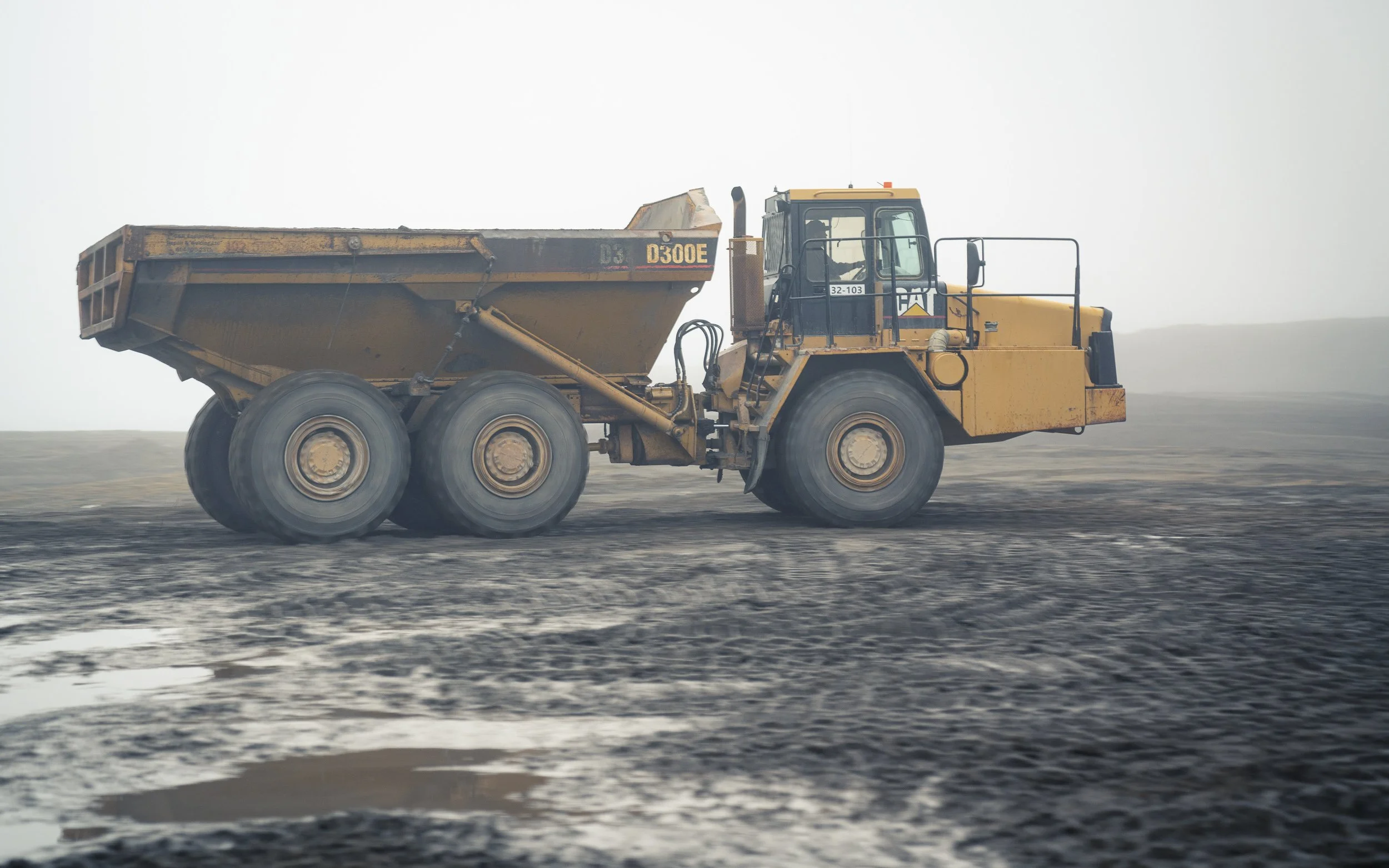 Barrow,AK_MidnightHaulers_046.jpg