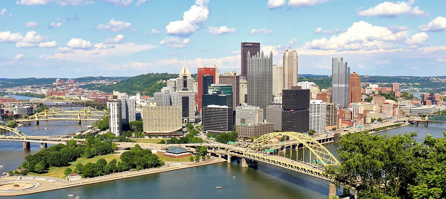 Dueling Pianos Pittsburgh | Live Music and Entertainment