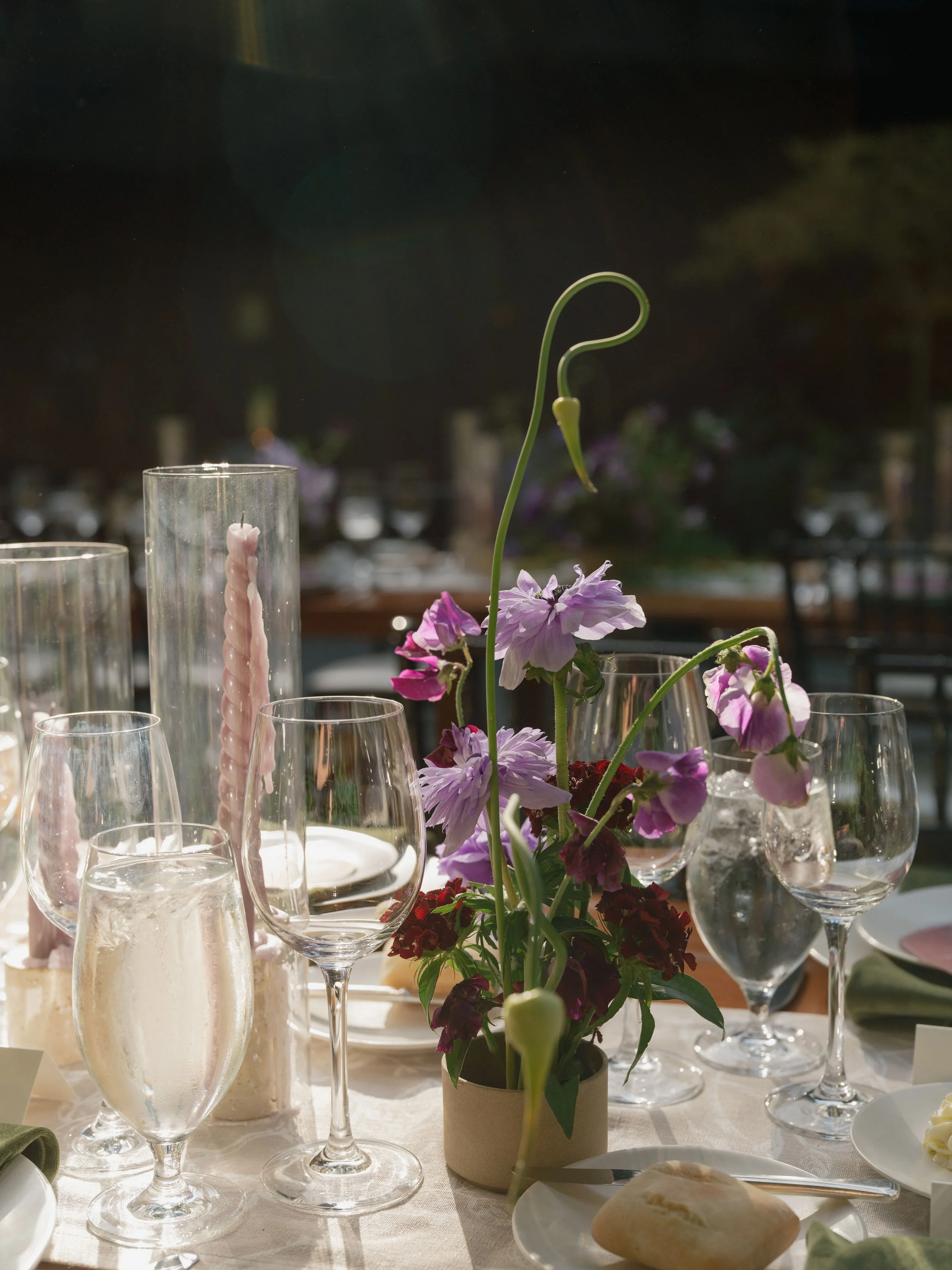 Ikebana wedding floral Anna Peters Photo.jpg