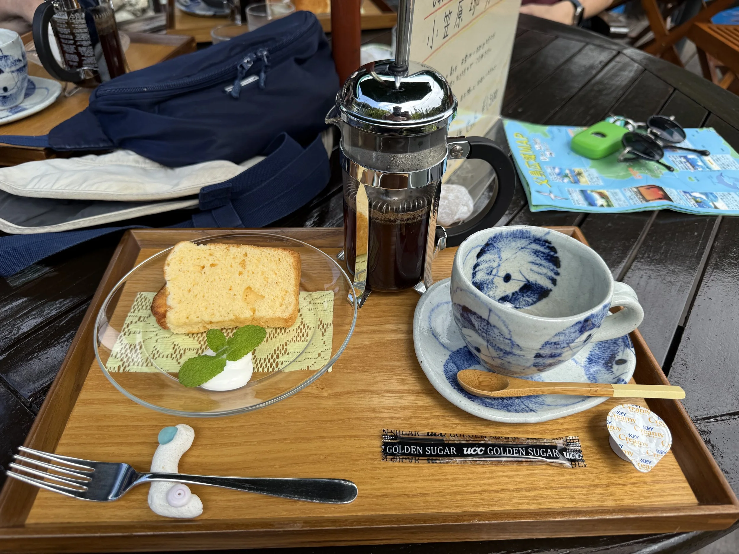 Coffee with Lemon Cake