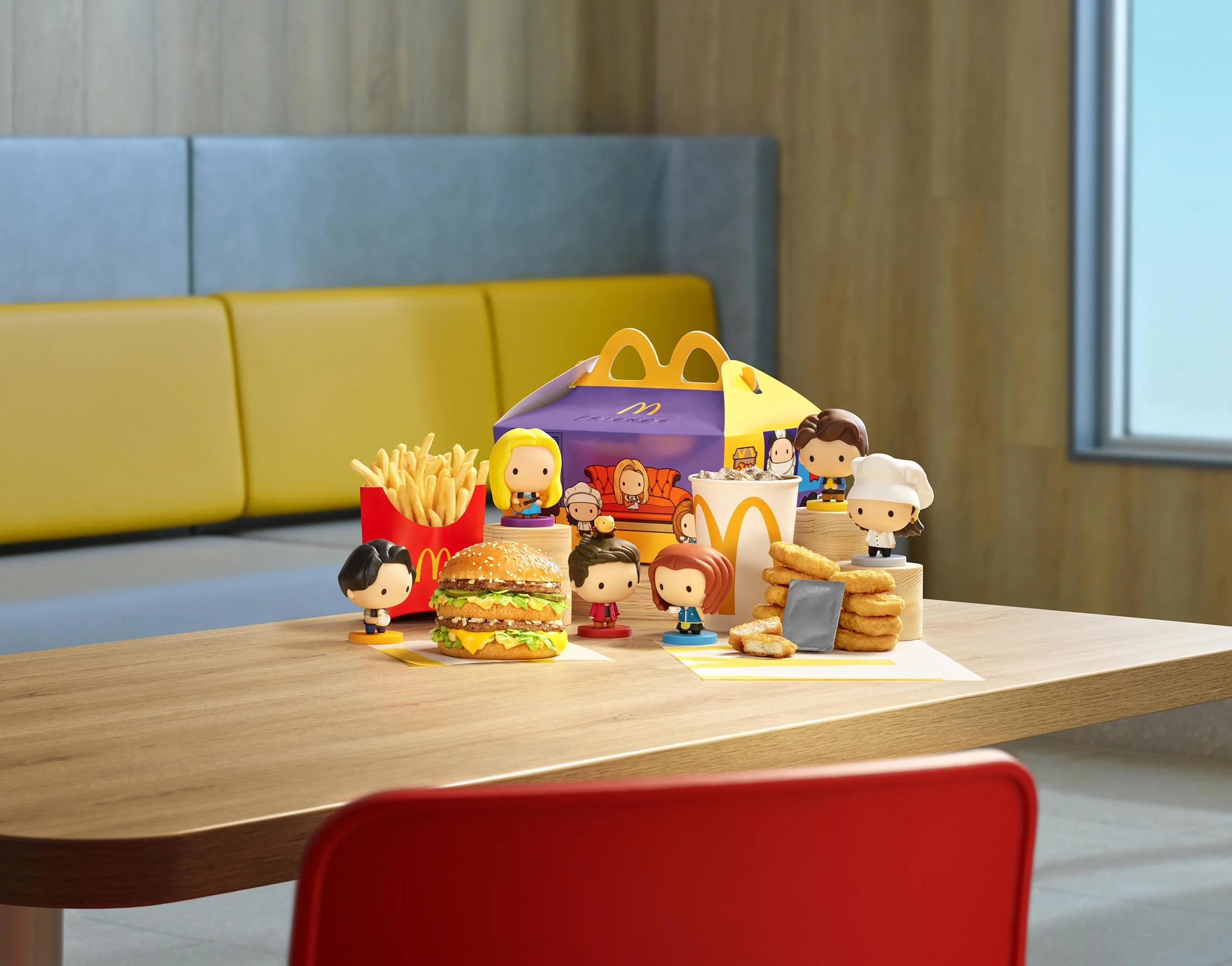200232_MCD_Mealbox_Collectibles_Food_EndFrame_R07_simp_RGB.jpg