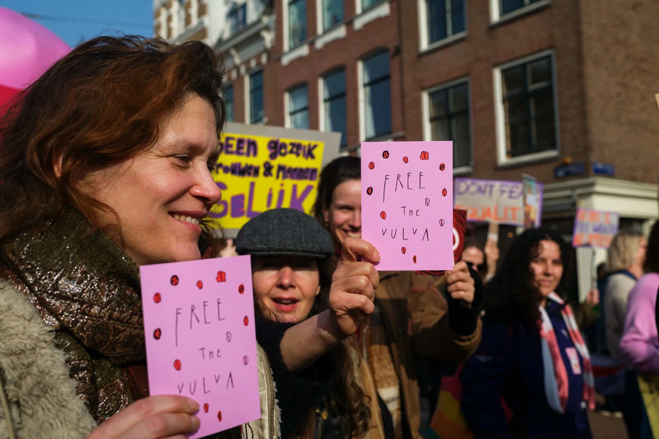 2026-03-08_WOMENS_MARCH_PROTEST_AMSTERDAM--c--Pauline-Walzak-WEB-33.jpg