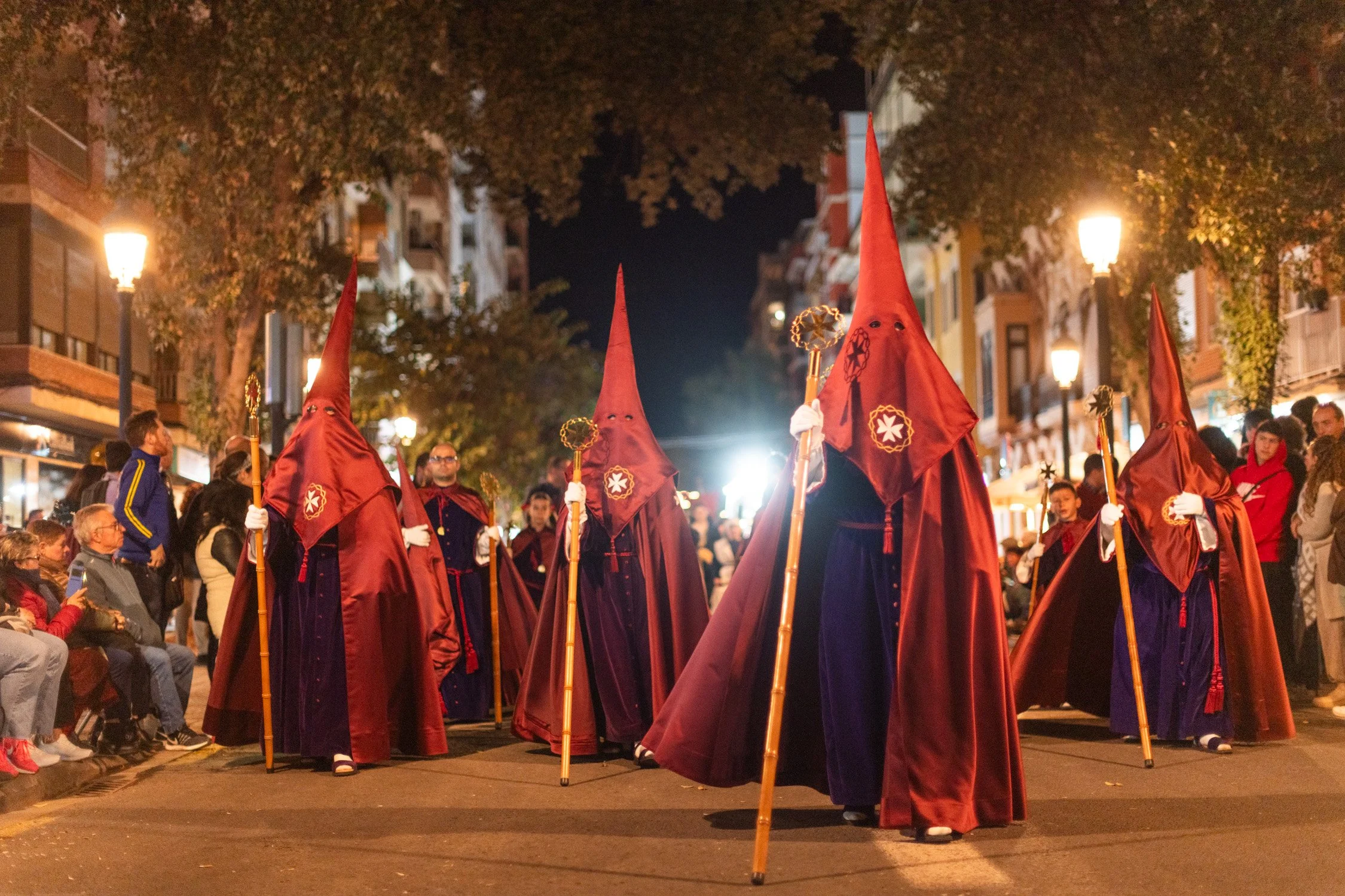 valencia_holy_friday_procession_pauline_walzak_web-39.jpg