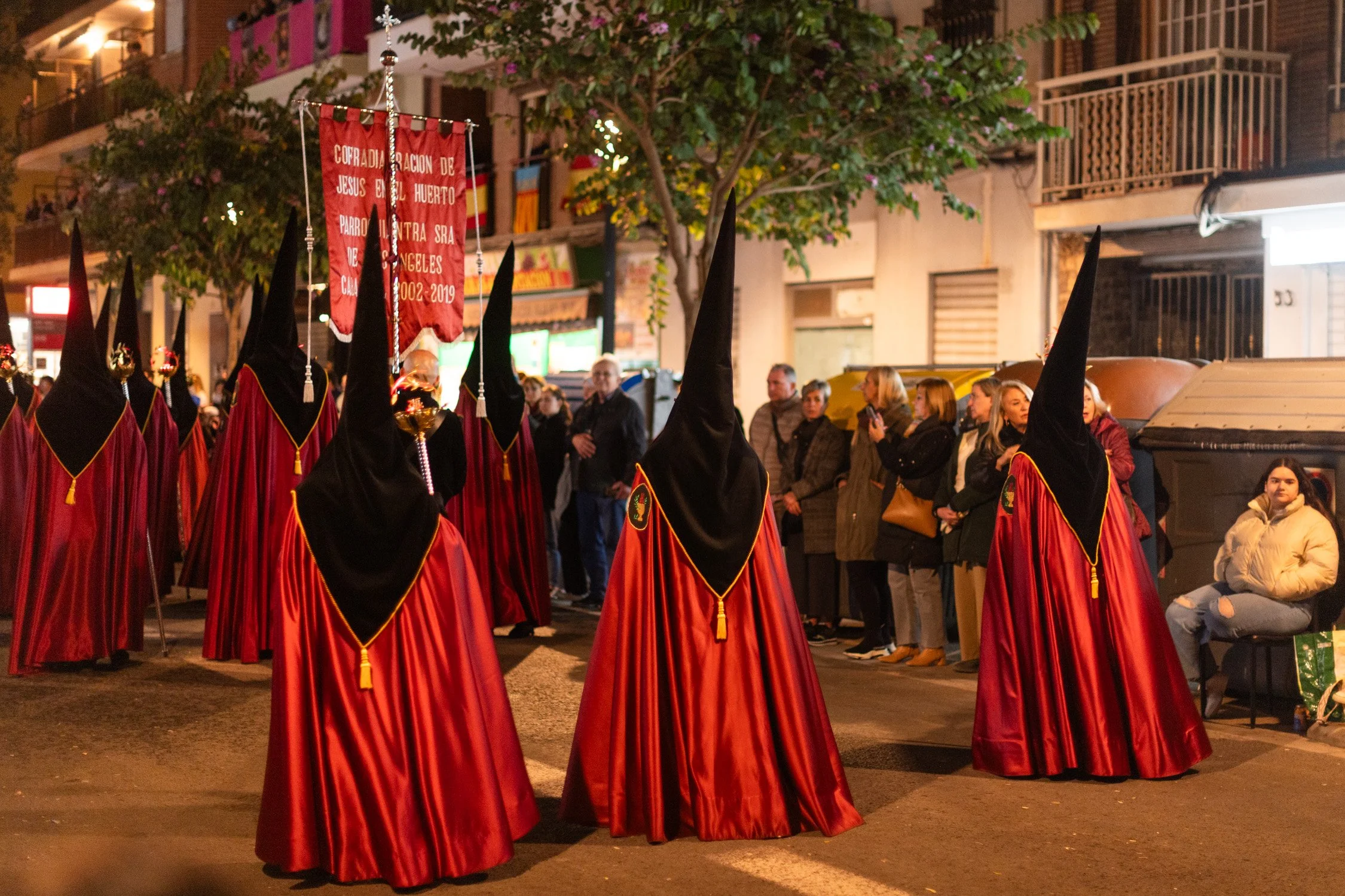 valencia_holy_friday_procession_pauline_walzak_web-13.jpg