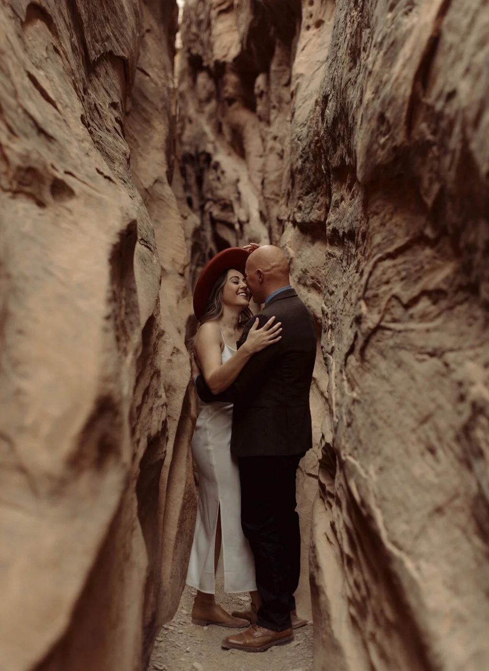 MoabUtahEngagementPhotography (7).jpg