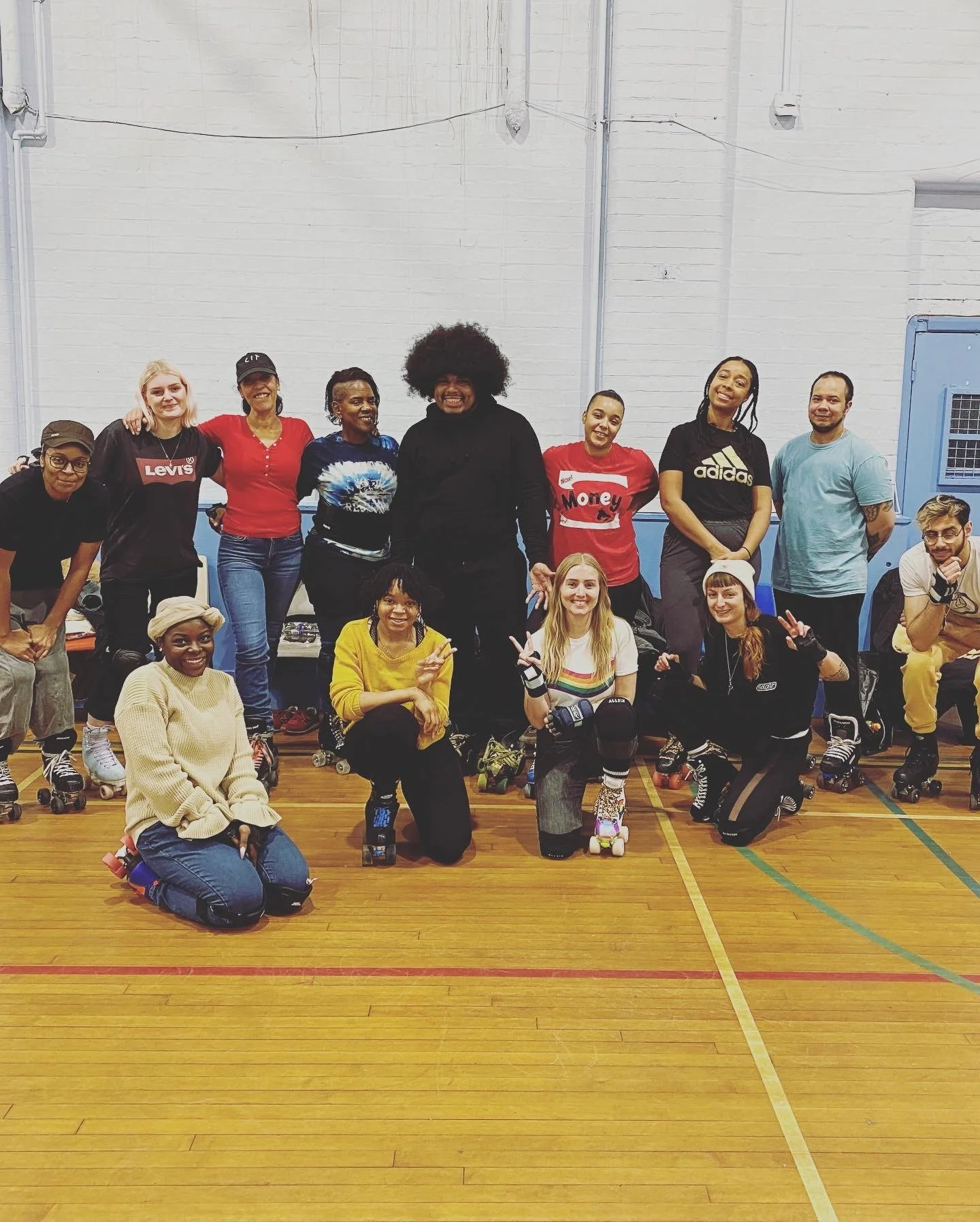 Learn to roller skate in London beginners — Isle of Skating