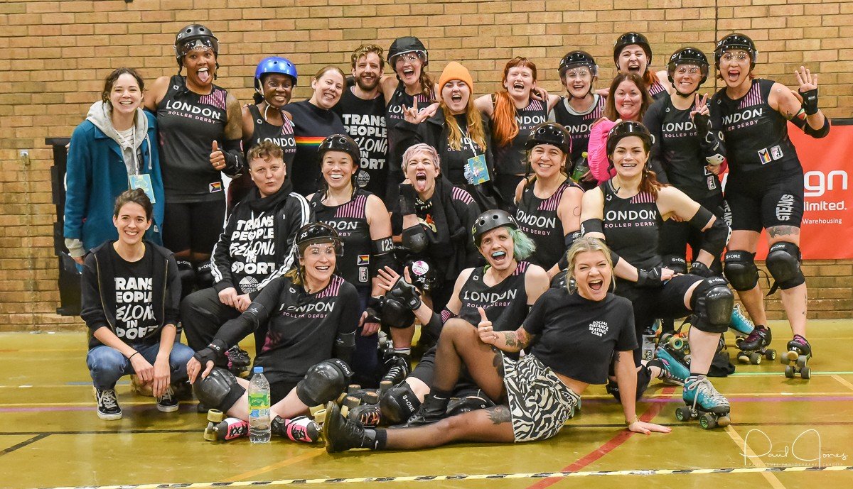 Ever wondered what you can do on rollerskates? Well, have you heard of roller derby&hellip;.? IoS founder Nele, and a whole bunch of our coaches play this fast-paced contact sport on wheels, right here in London. 

And today, @londonrollerderby compe