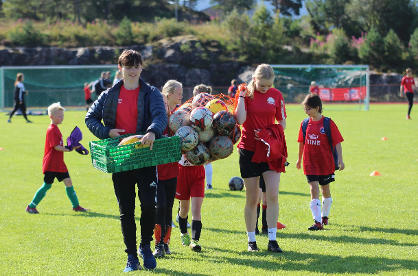 NBK&nbsp;Akademiet&nbsp;Egentrening&nbsp;–&nbsp;Et&nbsp;gratis&nbsp;lavterskeltilbud&nbsp;i&nbsp;sommer!&nbsp;⚽☀️