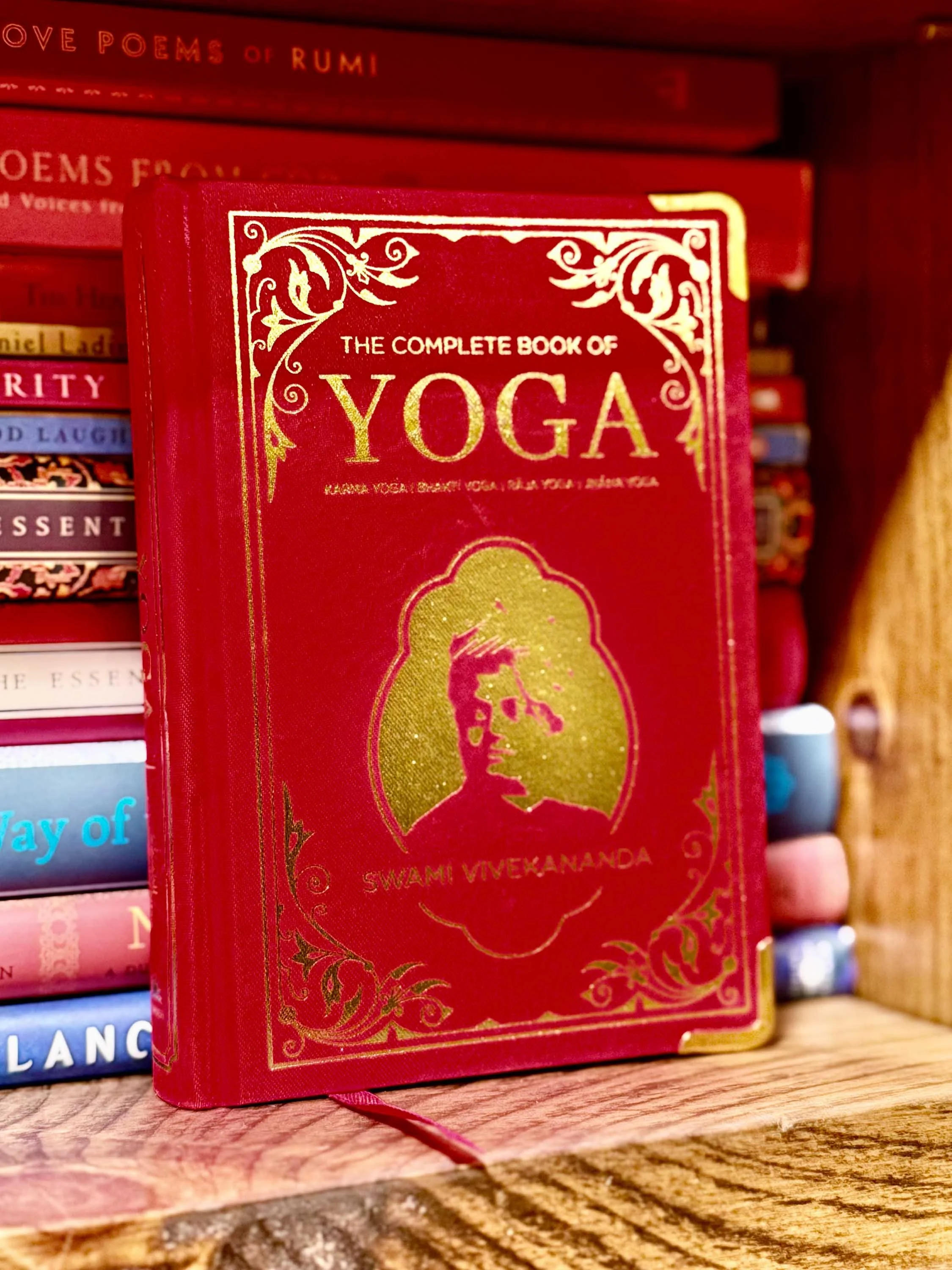 The Complete Book of Yoga: Karma Yoga, Bhakti Yoga, Raja Yoga, Jnana Yoga by Swami Vivekananda