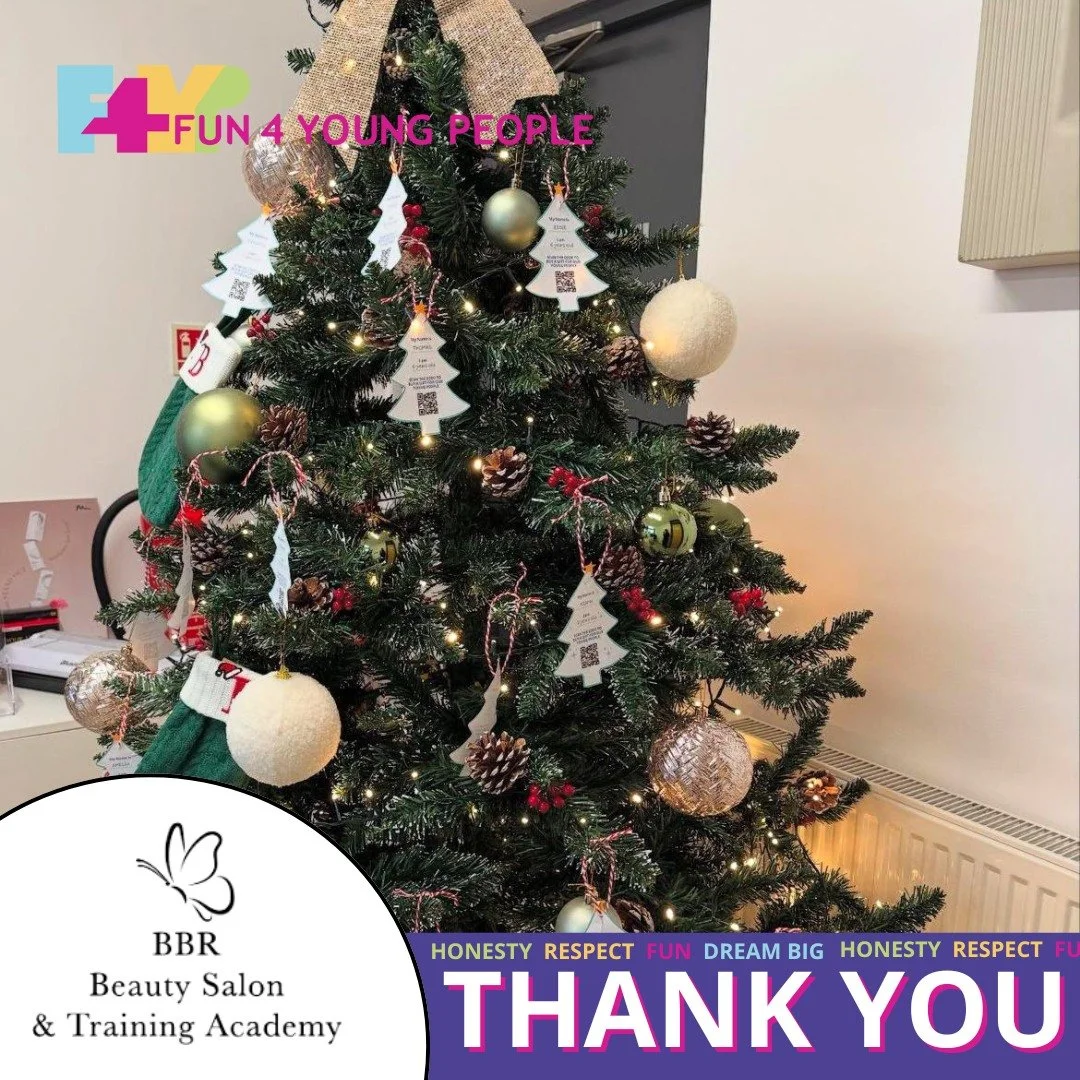 🎄✨ Huge thanks to @bbrbeautysalon for helping us spread Christmas joy! 🎁 They've set up a beautiful Christmas tree where their amazing clients can donate gifts for the young people we support.

Your generosity means the world to us, and it will bri